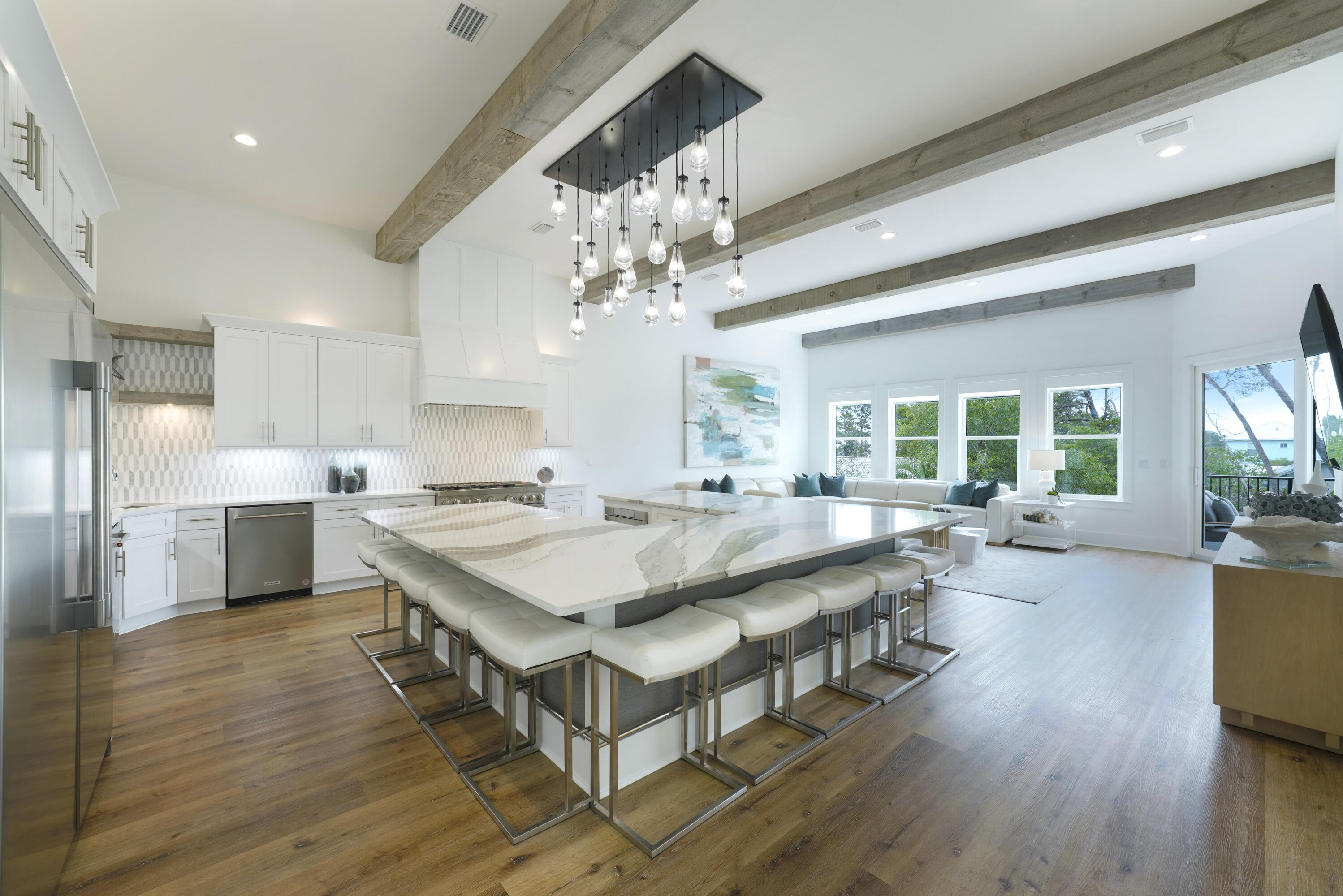 393 County hwy - Residential