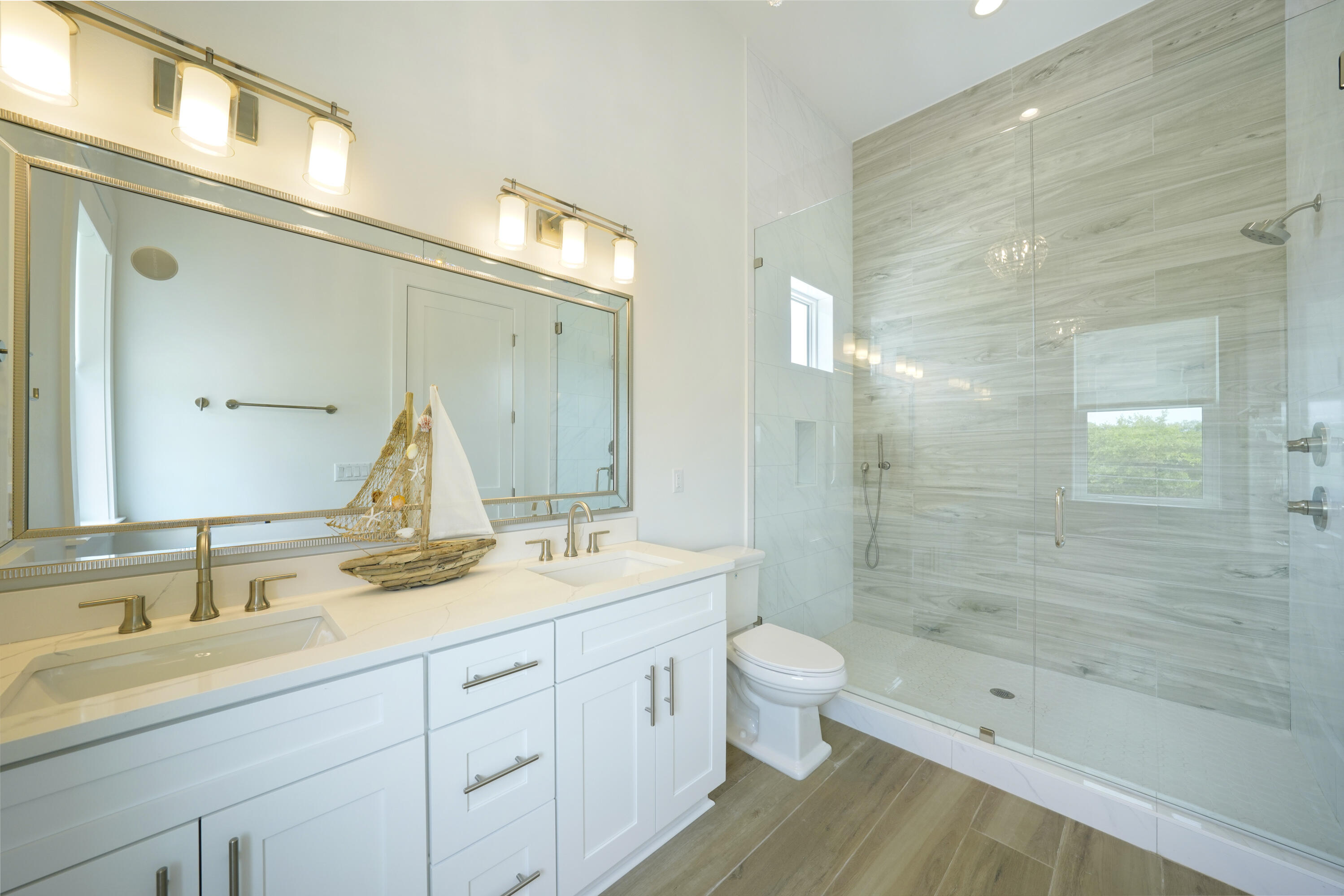 393 County hwy - Residential