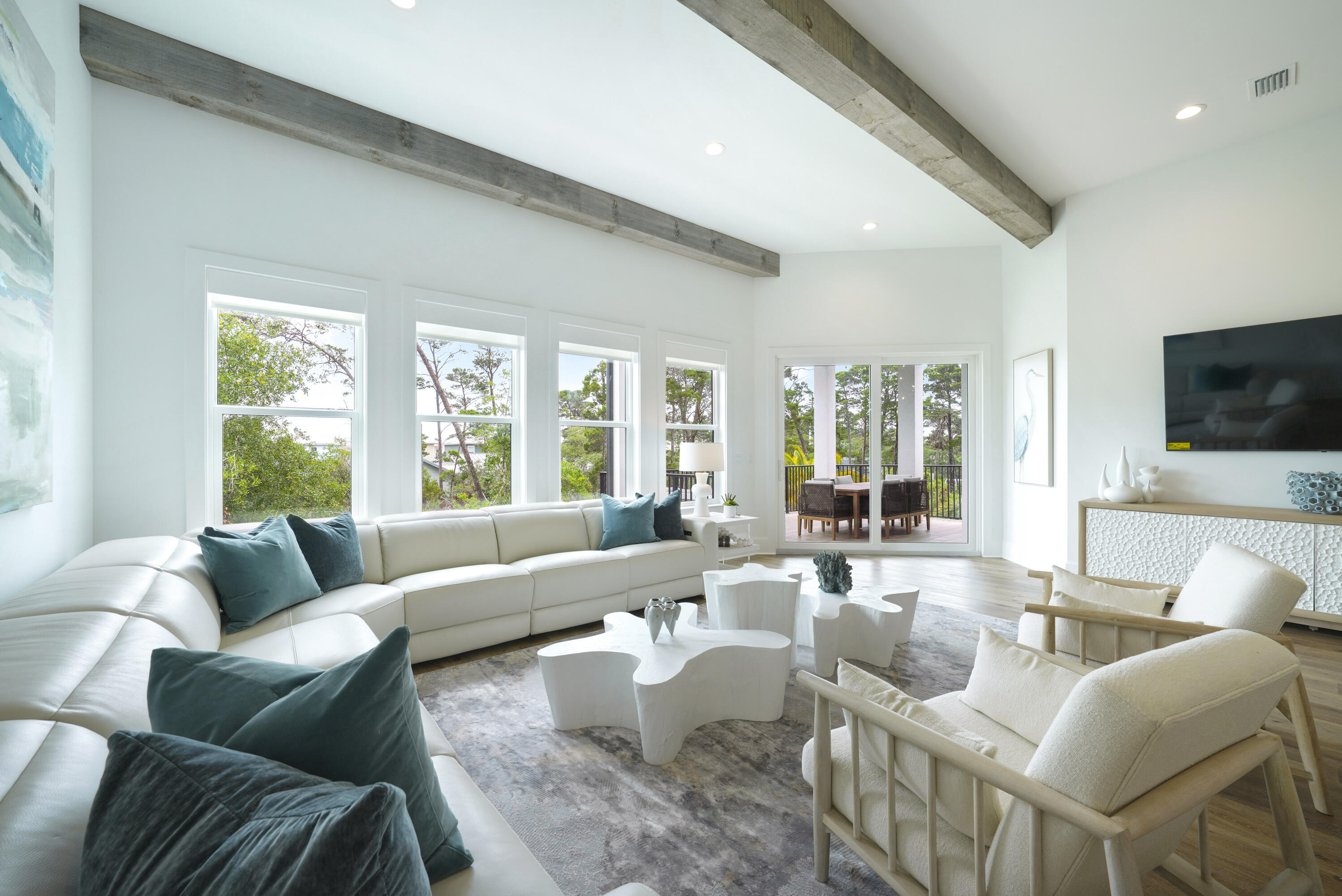 393 County hwy - Residential