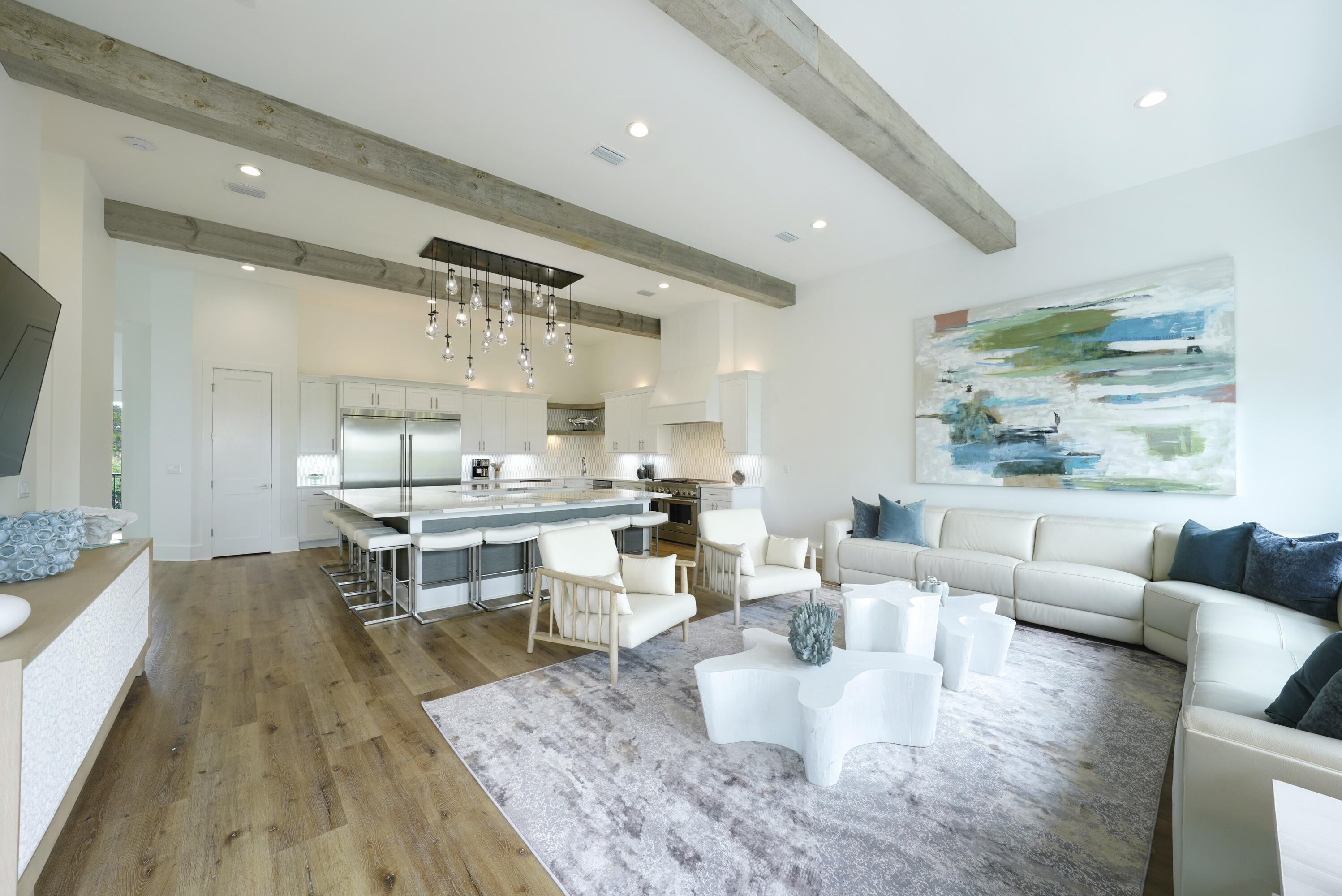 393 County hwy - Residential
