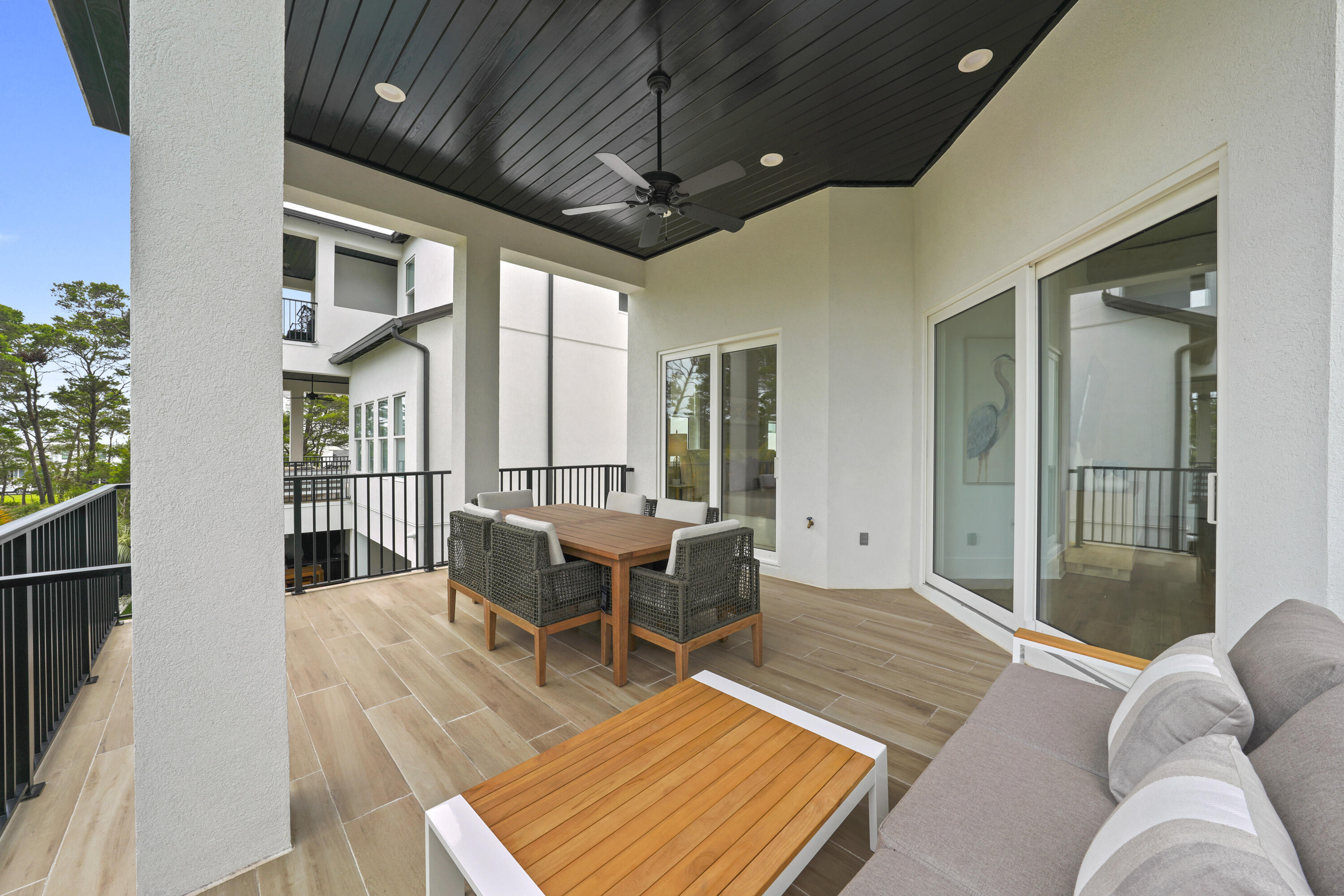 393 County hwy - Residential