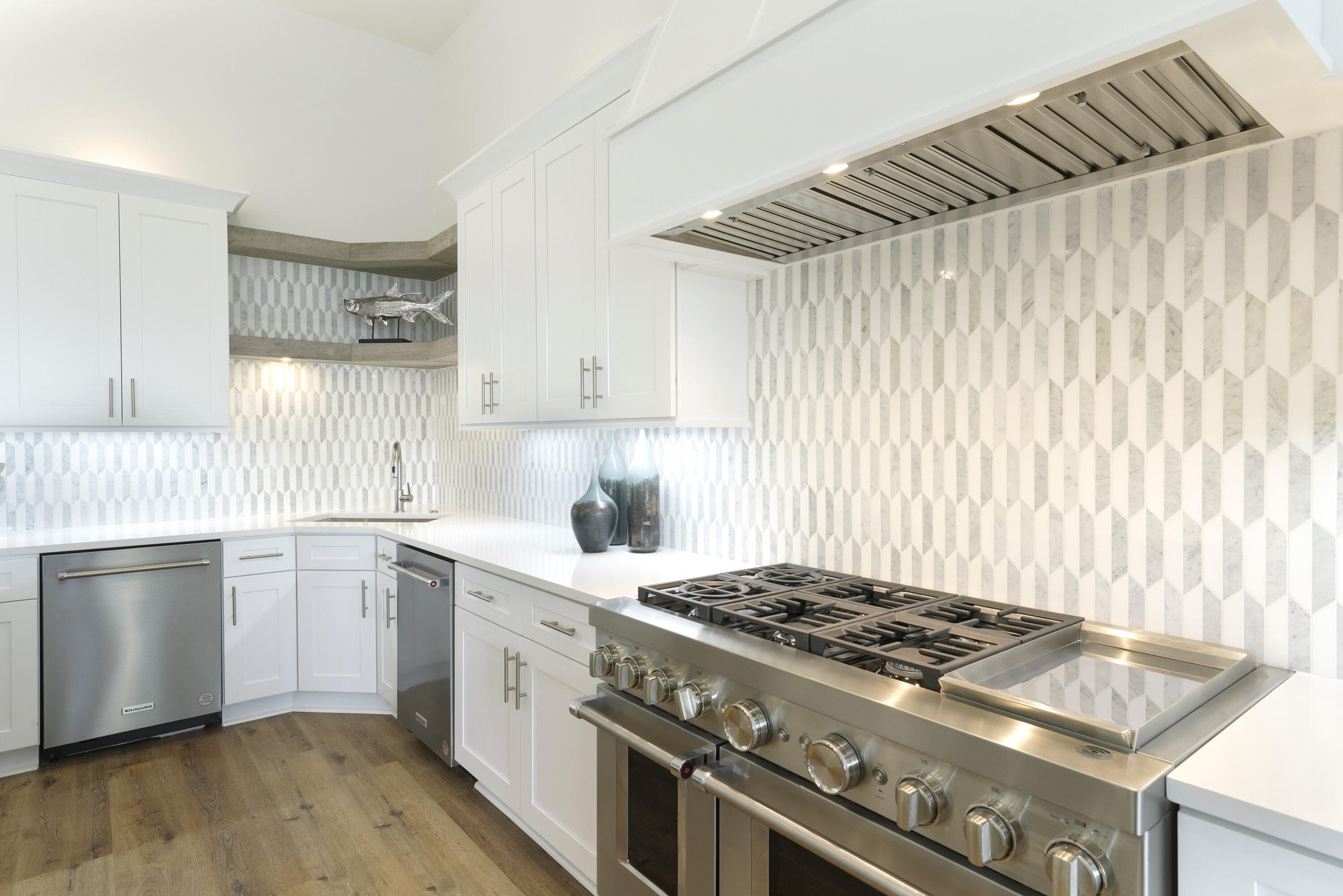393 County hwy - Residential