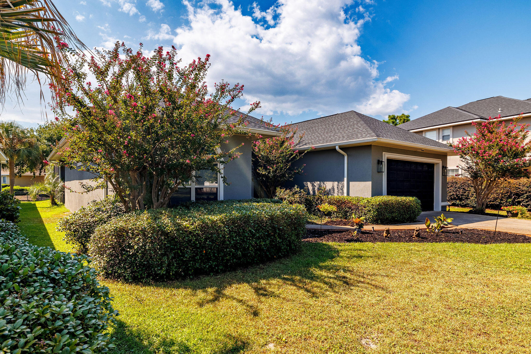 EMERALD LAKES PH 1 - Residential