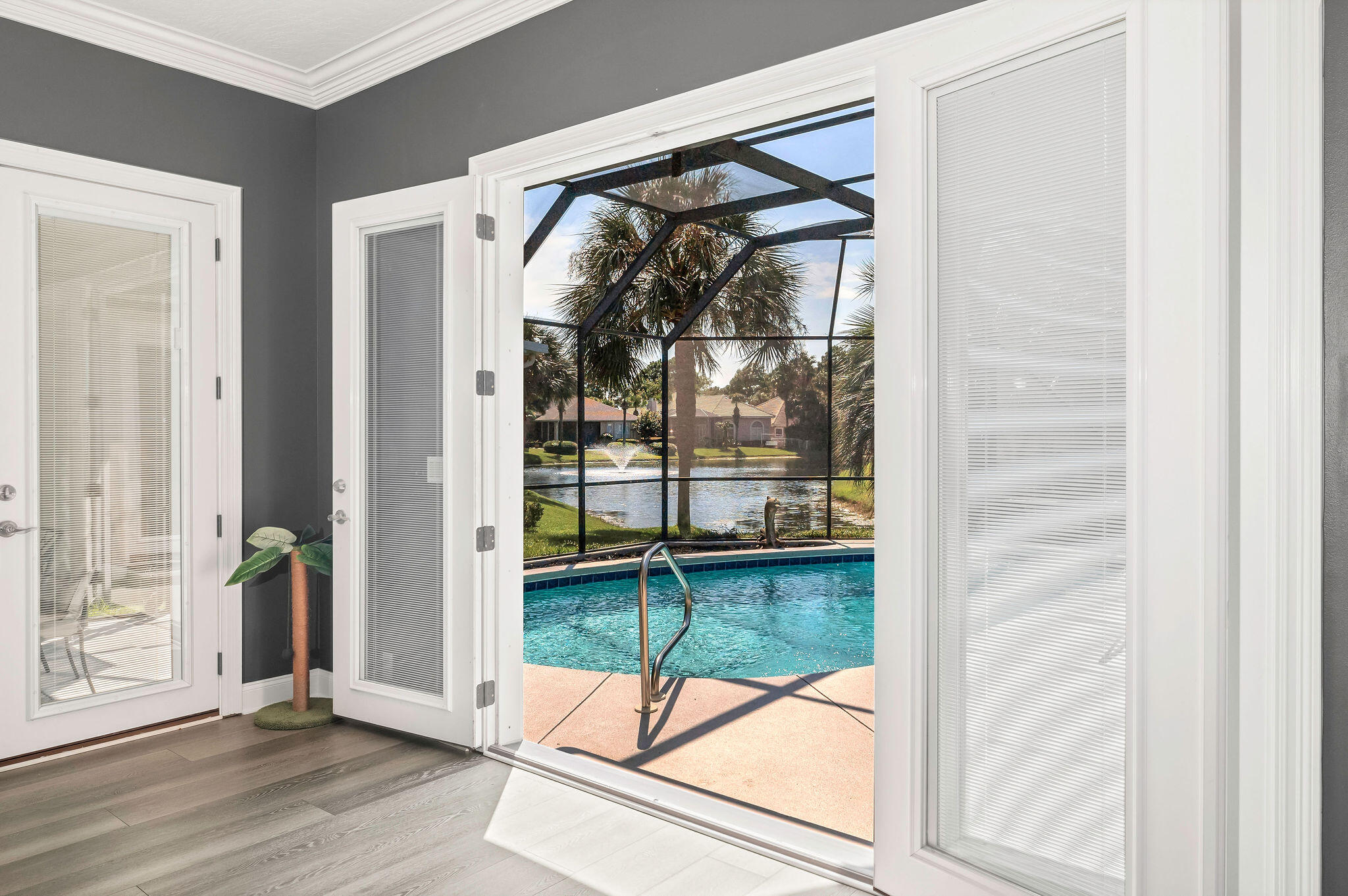 EMERALD LAKES PH 1 - Residential