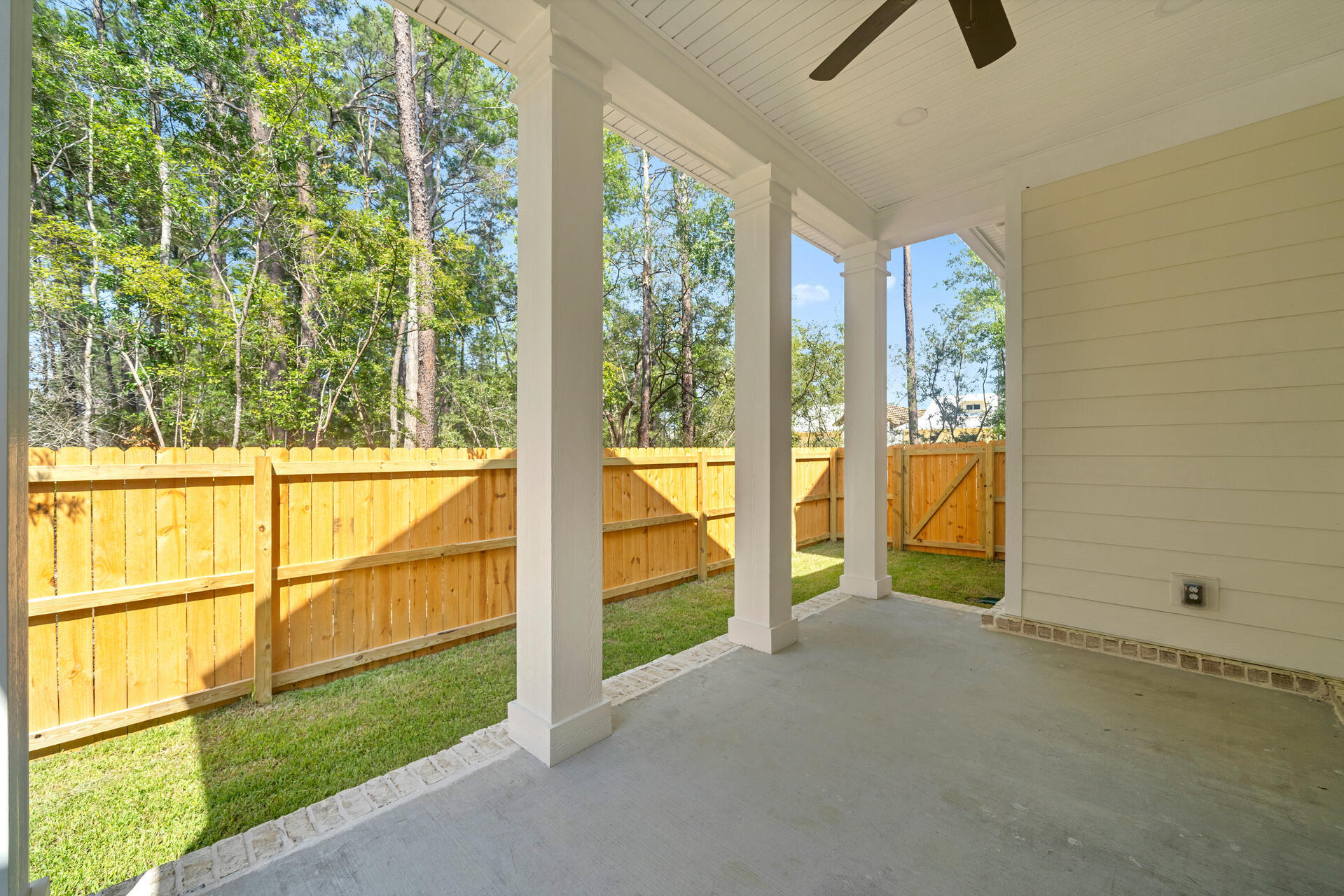 Deer Moss Creek - Residential