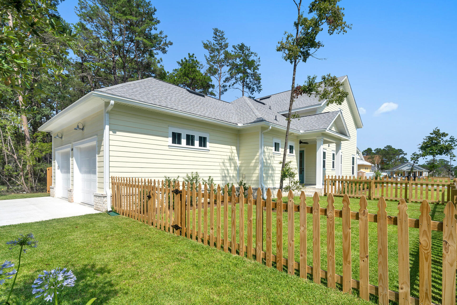 Deer Moss Creek - Residential