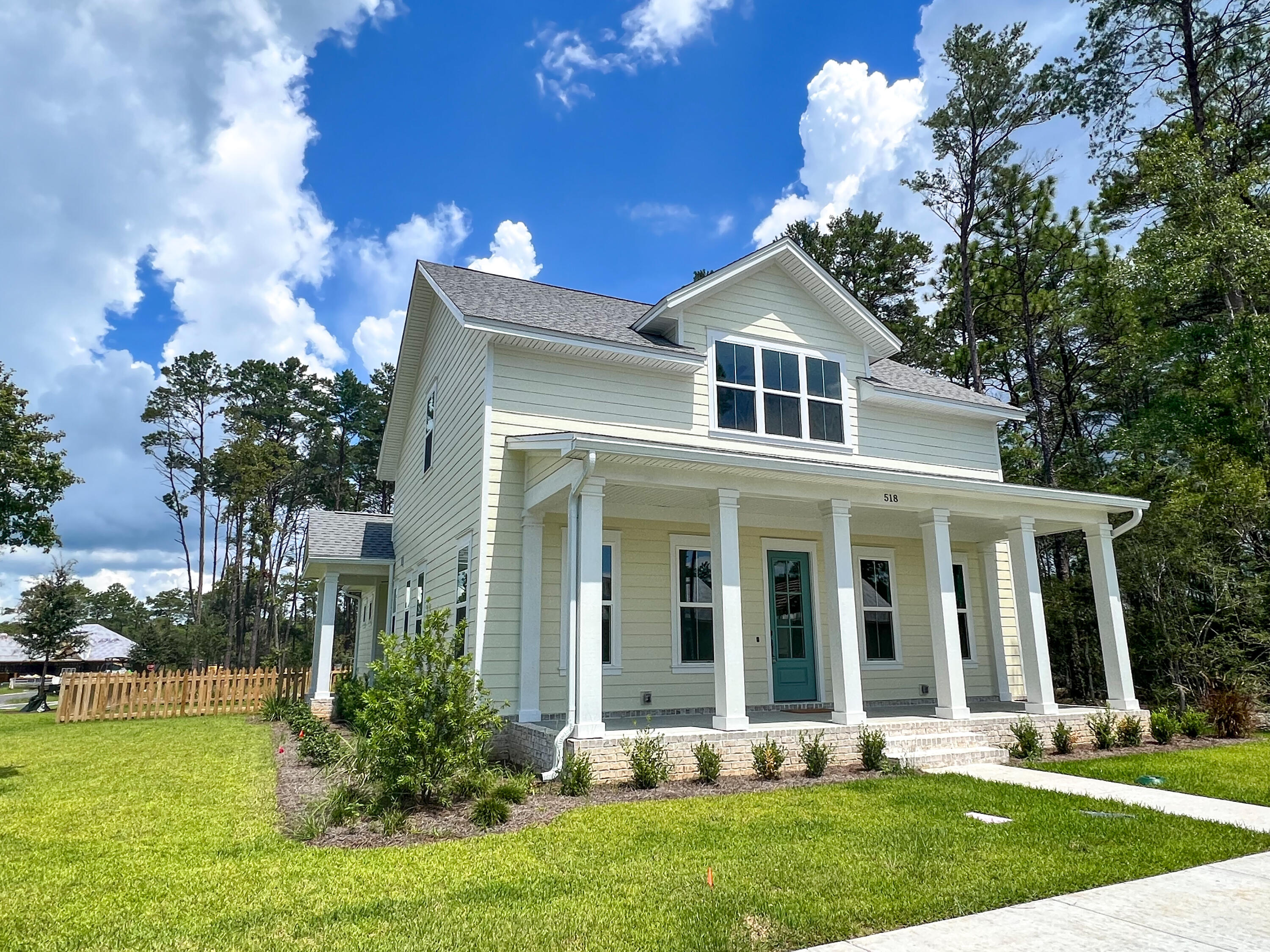 Deer Moss Creek - Residential