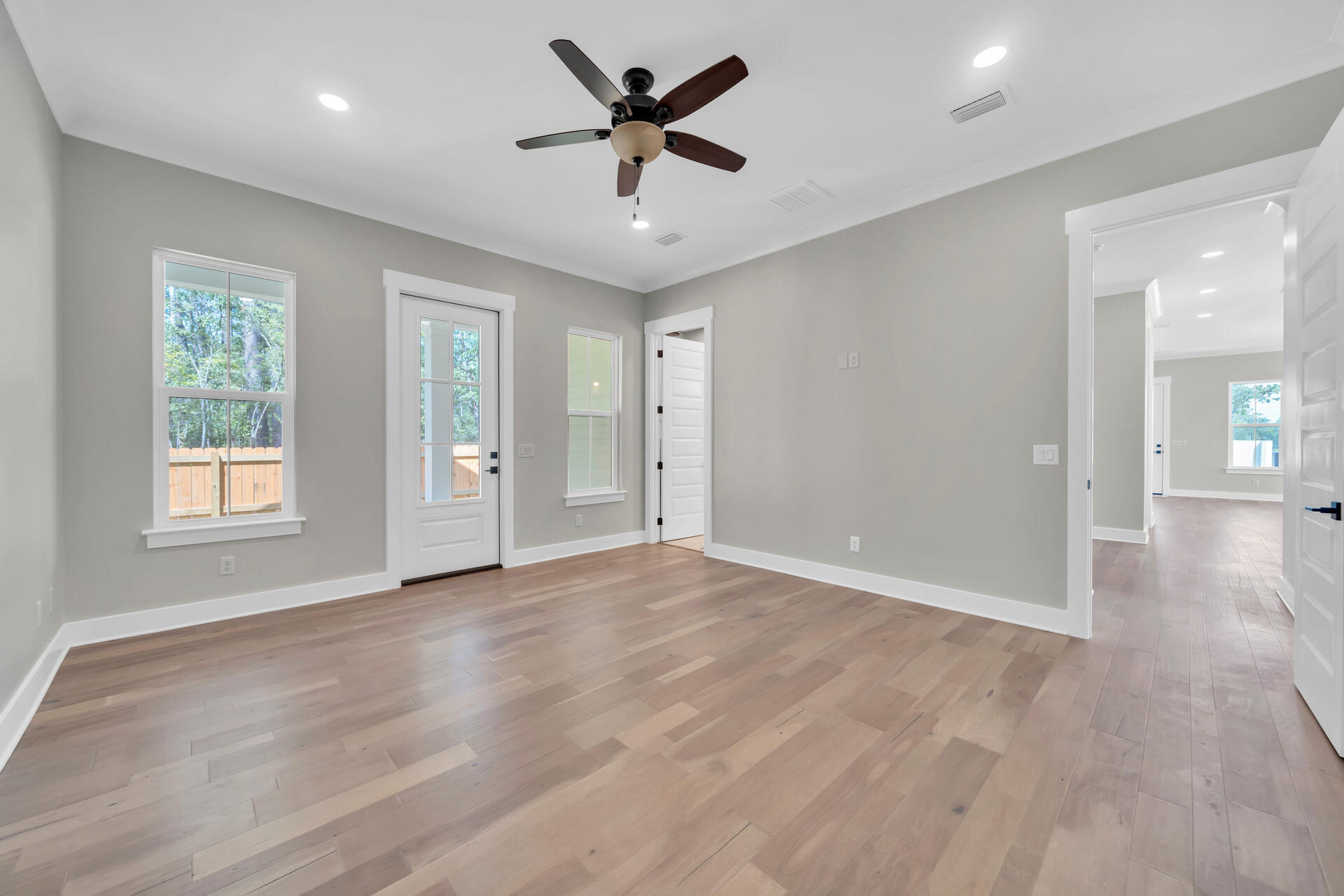Deer Moss Creek - Residential