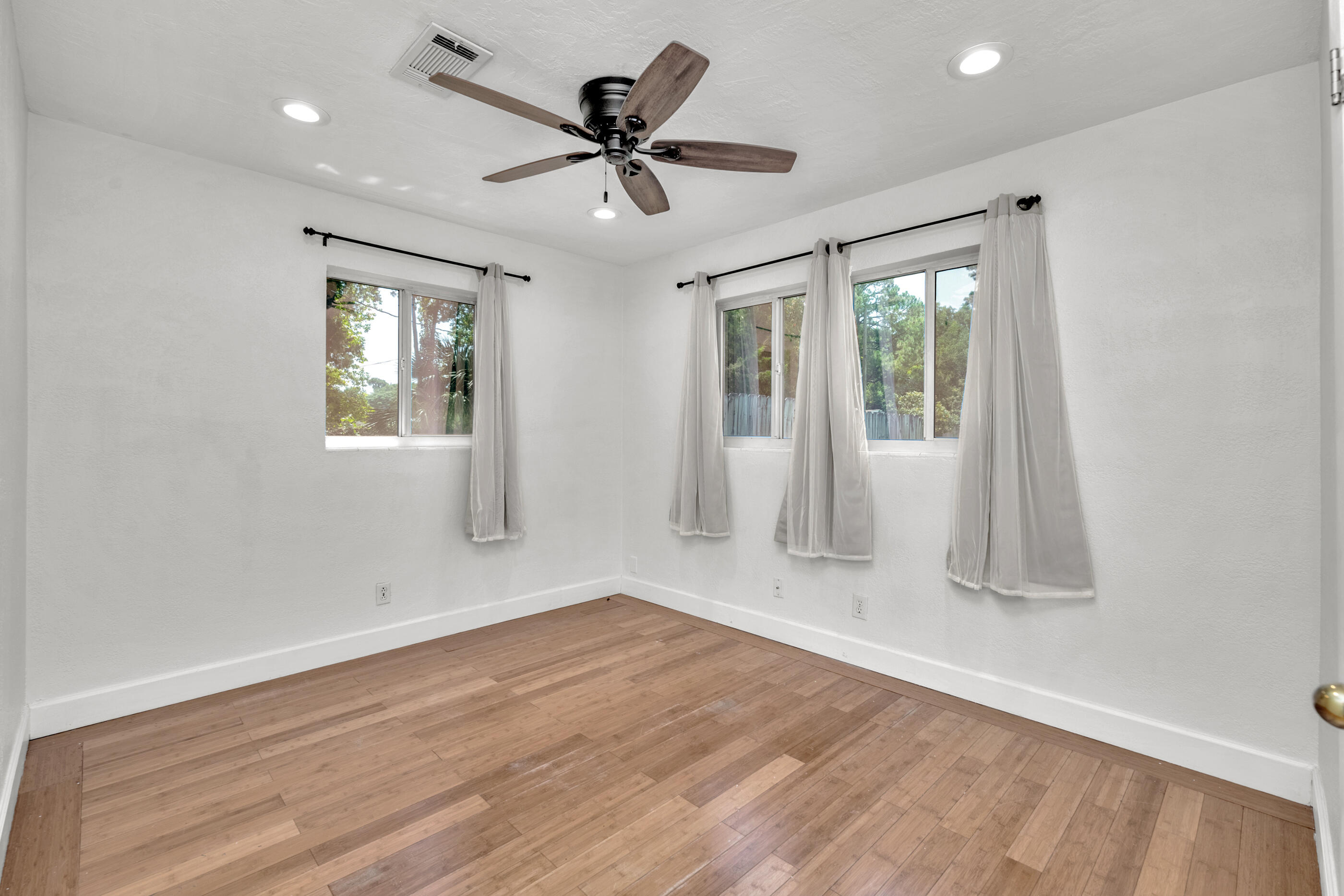 BRYN MAWR PARK 1ST ADDN - Residential