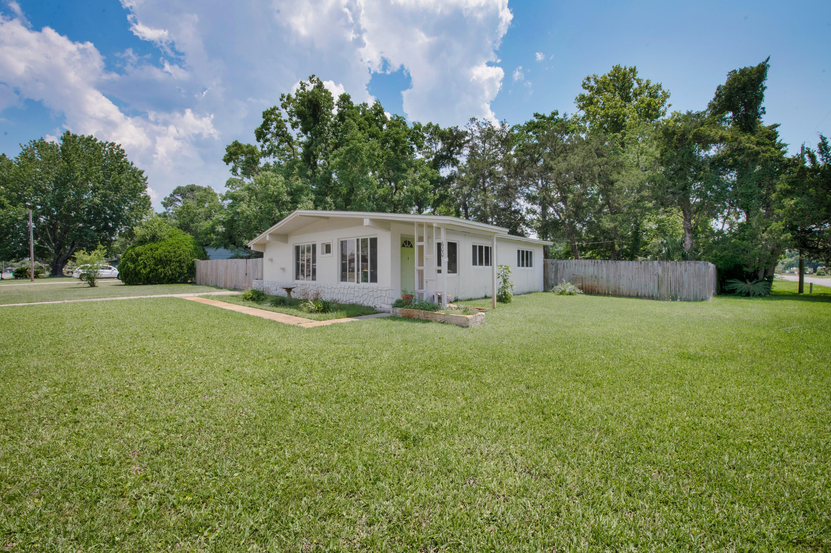 BRYN MAWR PARK 1ST ADDN - Residential