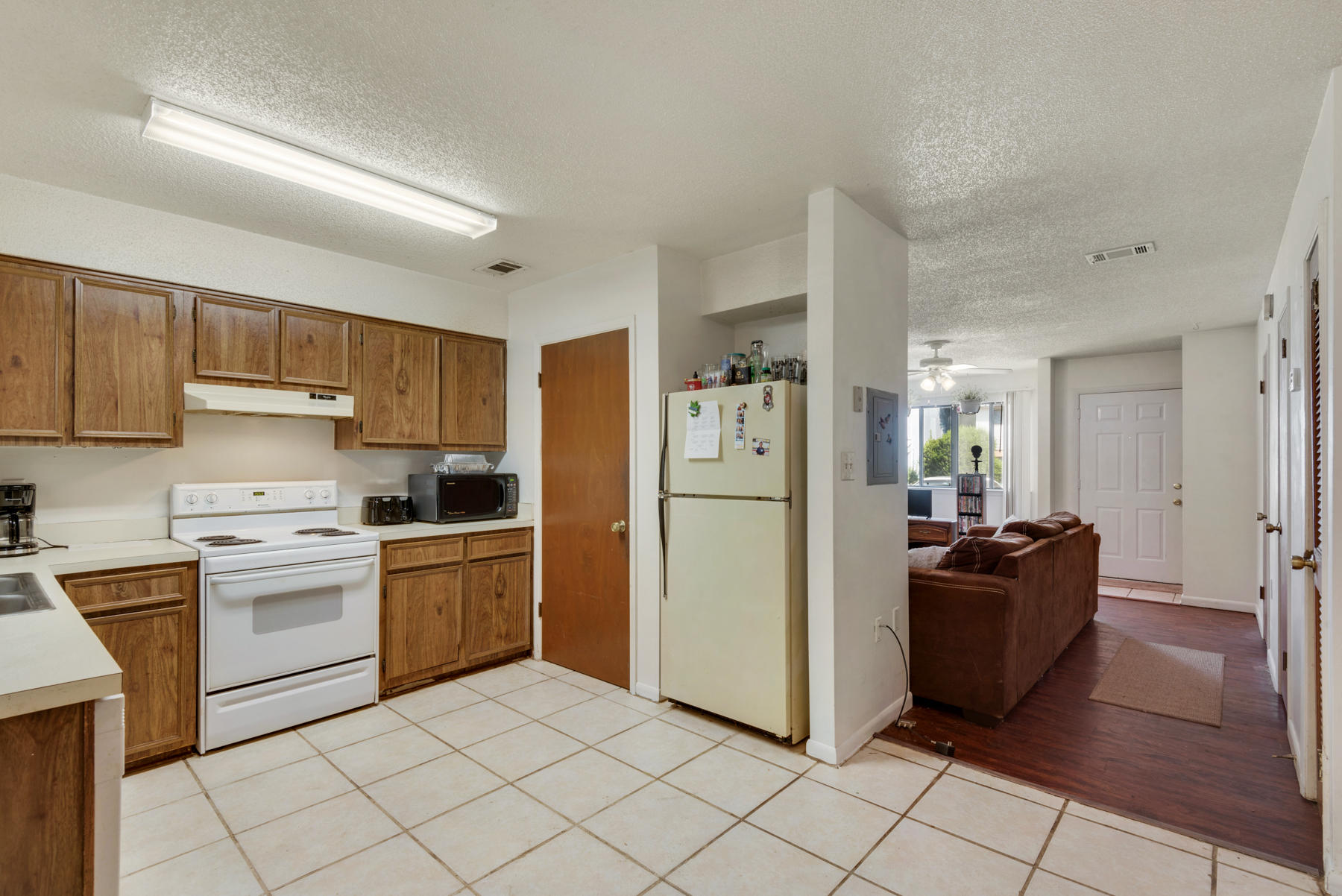 LIVEOAK S/D - Residential