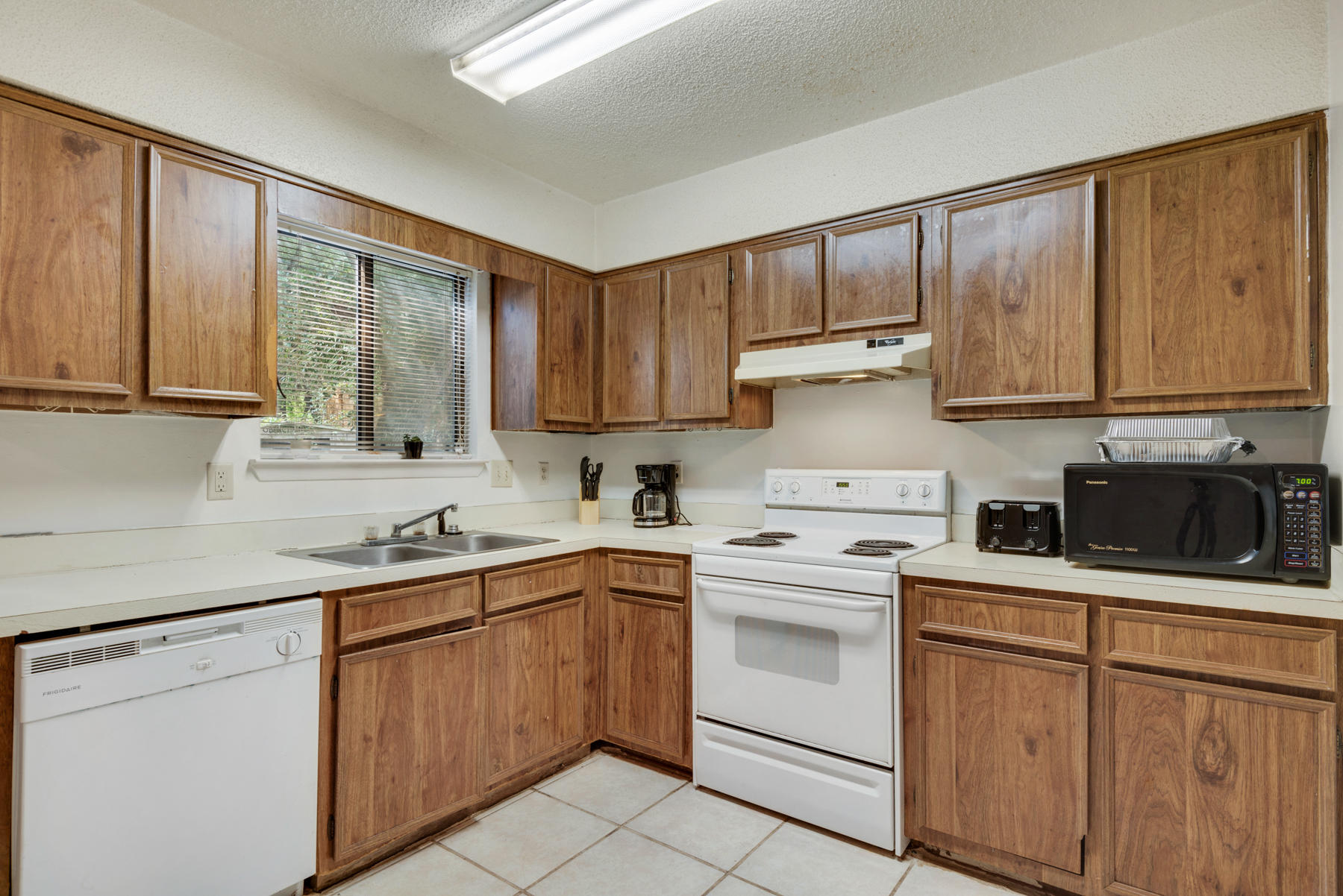 LIVEOAK S/D - Residential