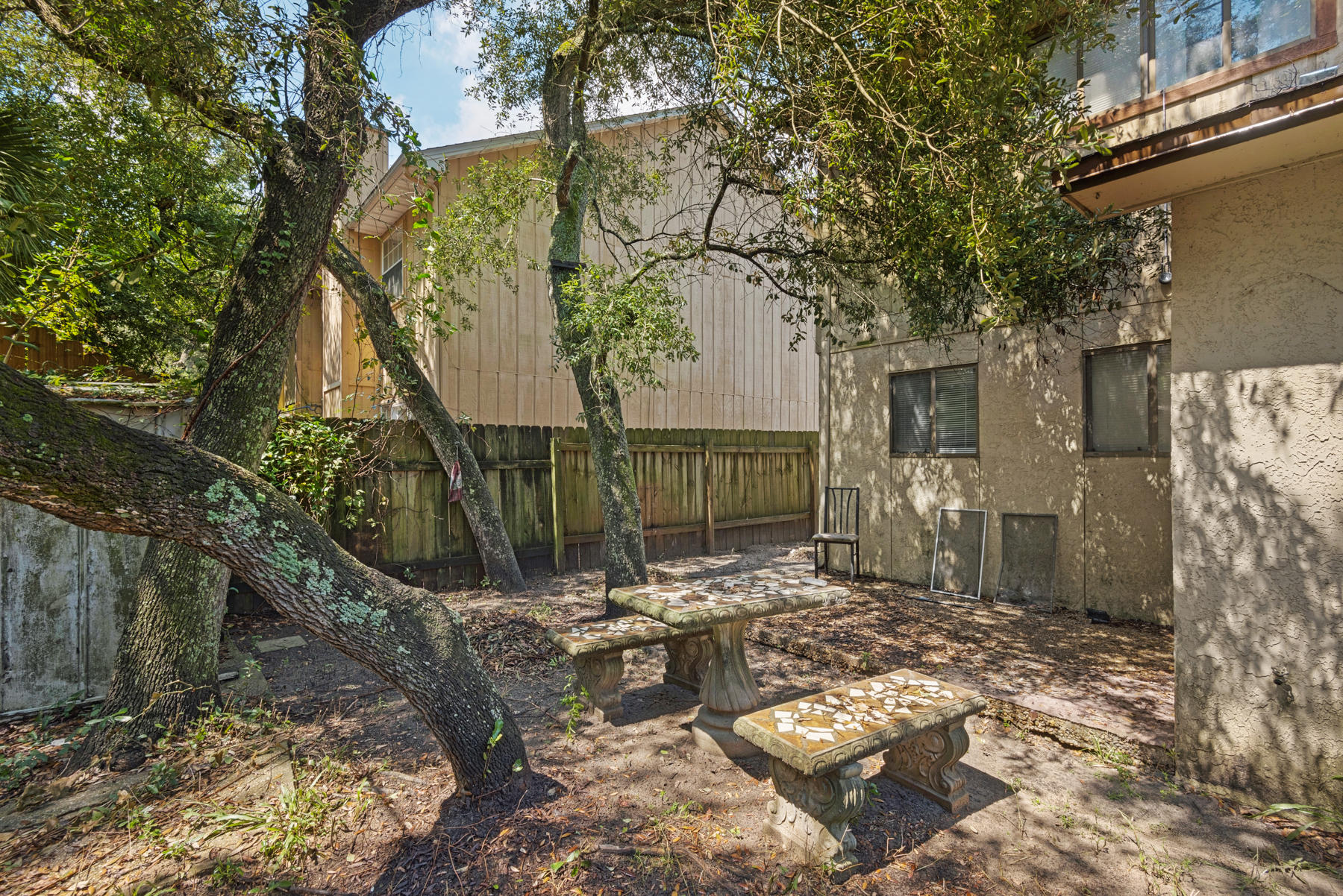 LIVEOAK S/D - Residential