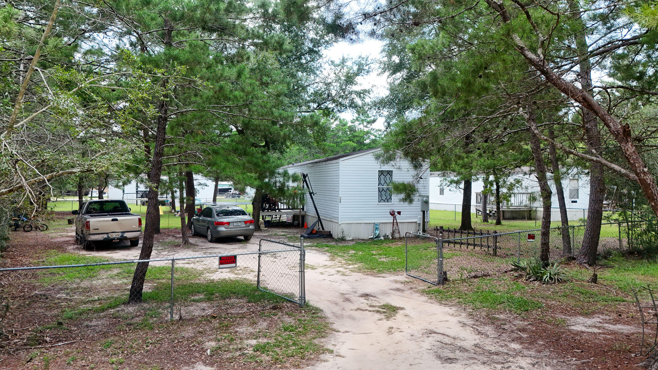 Newly renovated inside from top-to-bottom in 2021, this 3 bedroom 1 bath home would make a great primary residence, rental property or vacation home! This home is in a fantastic location; 45 minutes to the Emerald Coast and 10 minutes from Historic Defuniak Springs, grocery stores, and I-10!Schedule your private showing today!All info in the MLS is intended to be accurate, but cannot be guaranteed. Buyer and buyer's agent to perform due diligence.