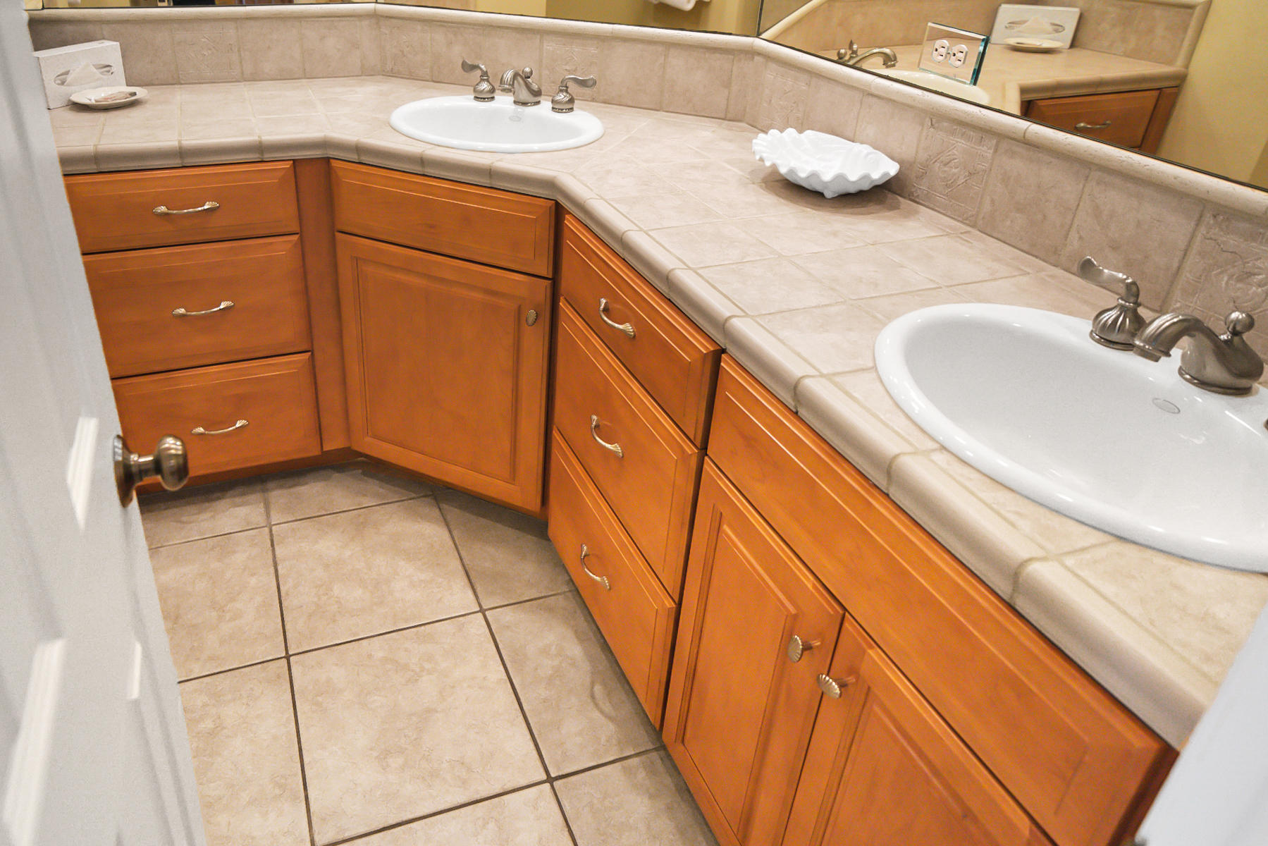 JETTY EAST CONDO - Residential