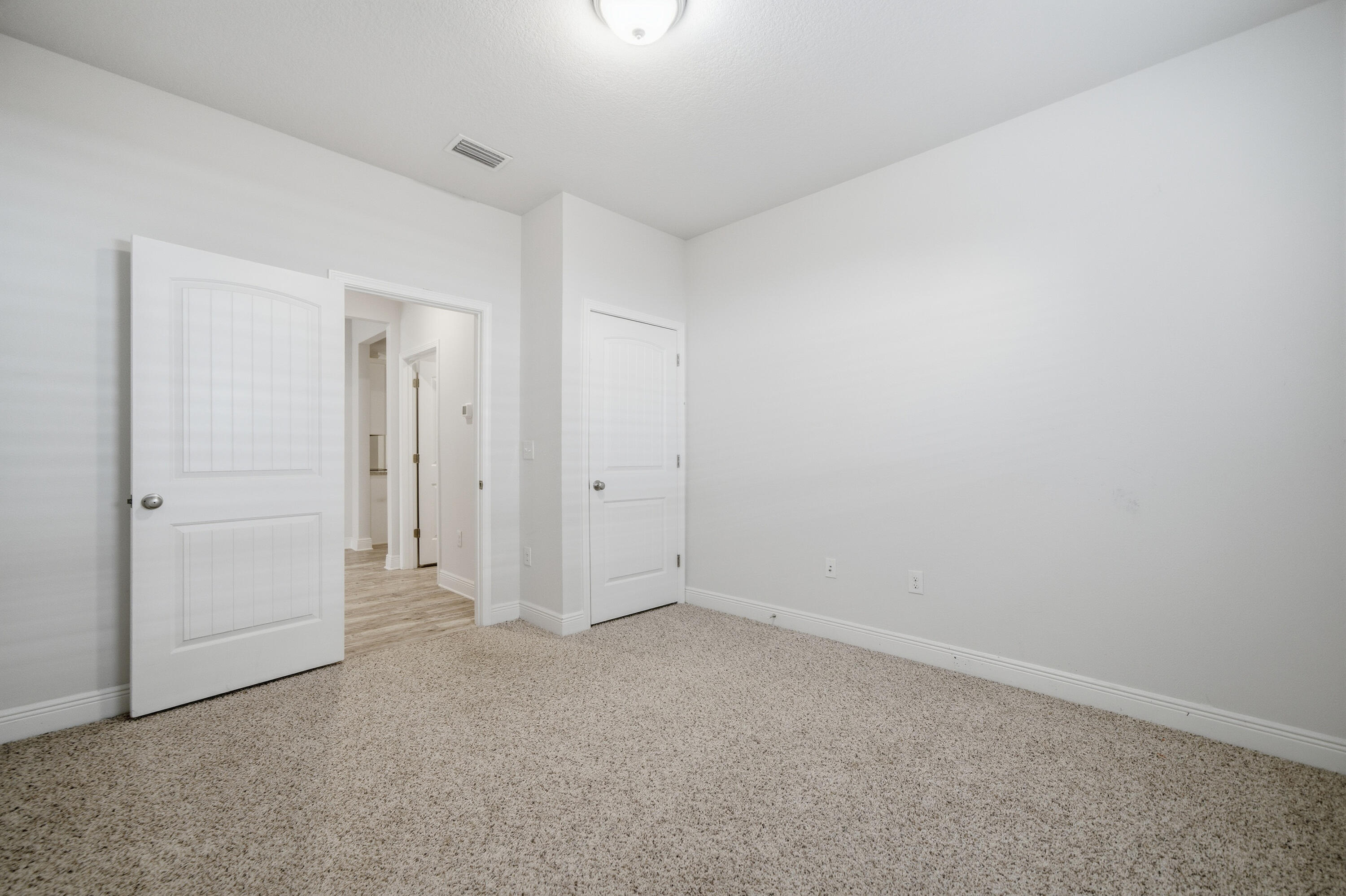 SOUTHERN PINES - Residential Lease