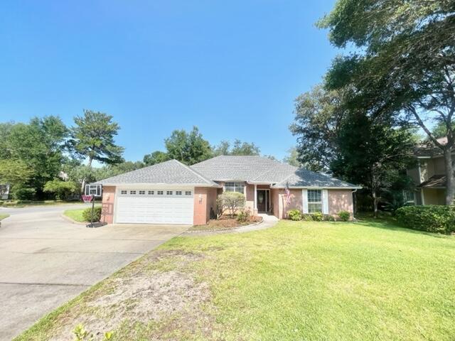 PARKWOOD ESTATES PH 5 - Residential Lease