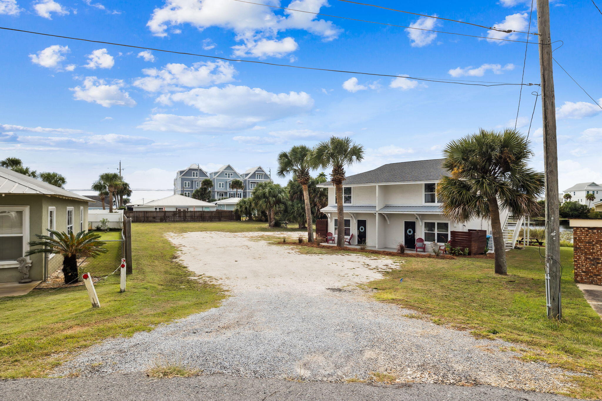 LAGUNA BEACH - Residential