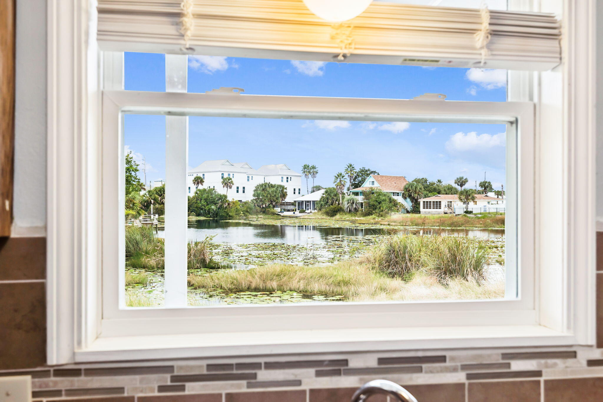 LAGUNA BEACH - Residential