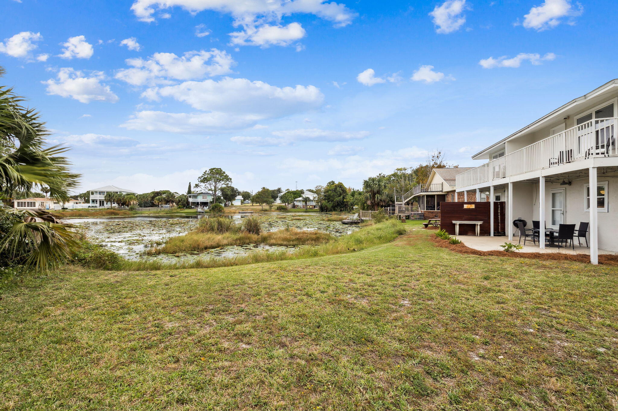 LAGUNA BEACH - Residential