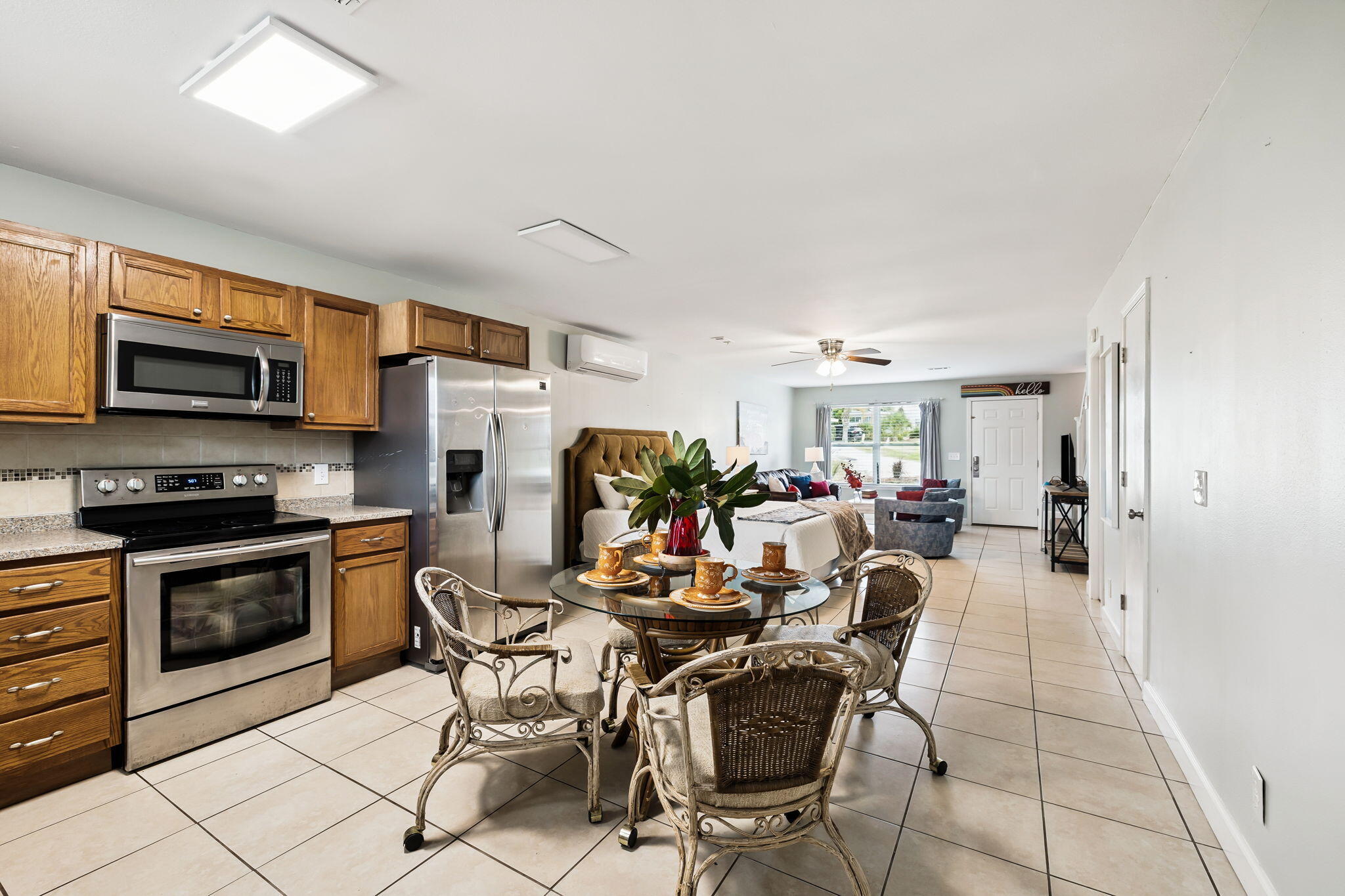 LAGUNA BEACH - Residential