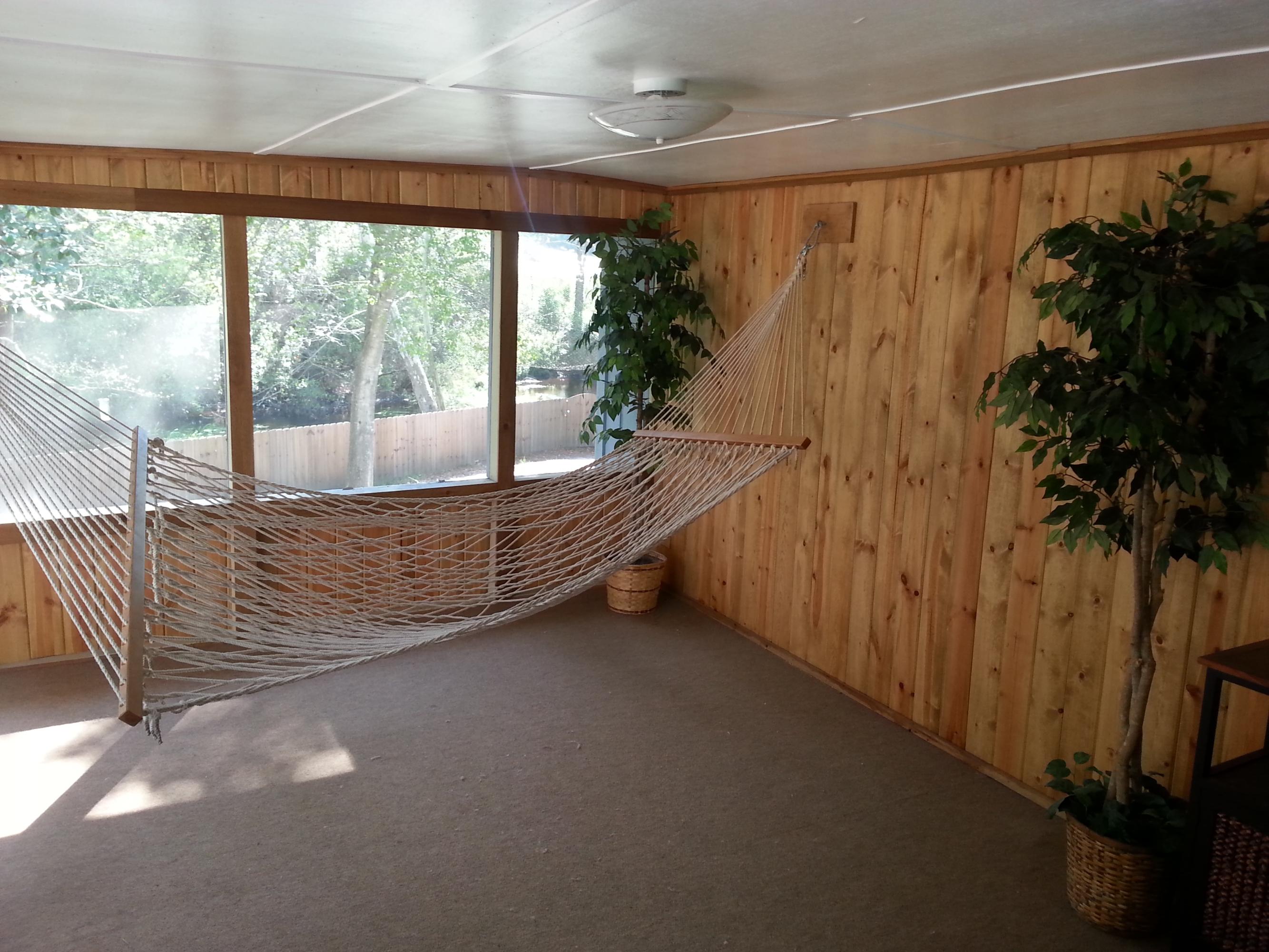 VALPARAISO PINECREST - Residential