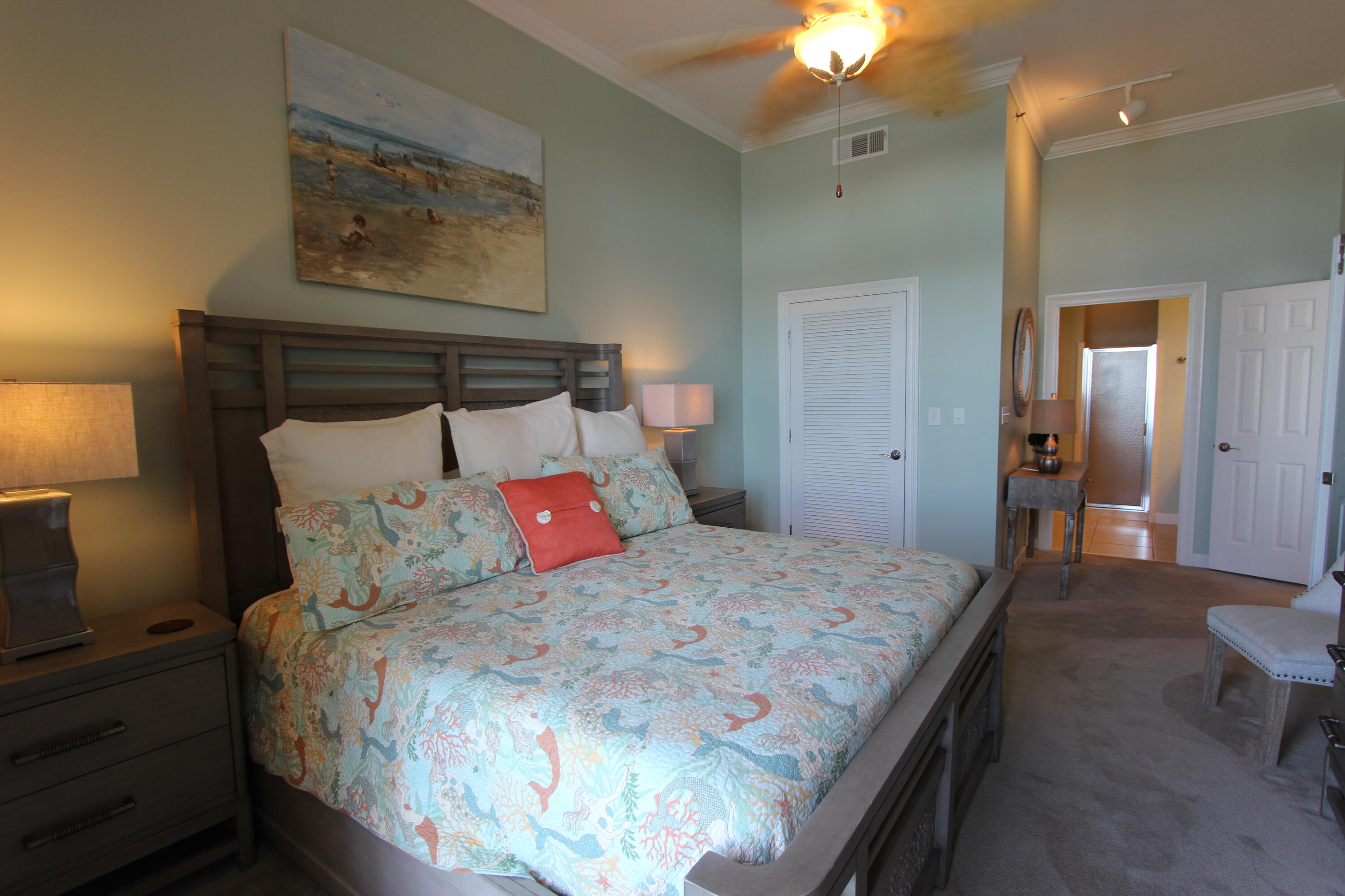 STERLING SHORES CONDOMINIUM - Residential