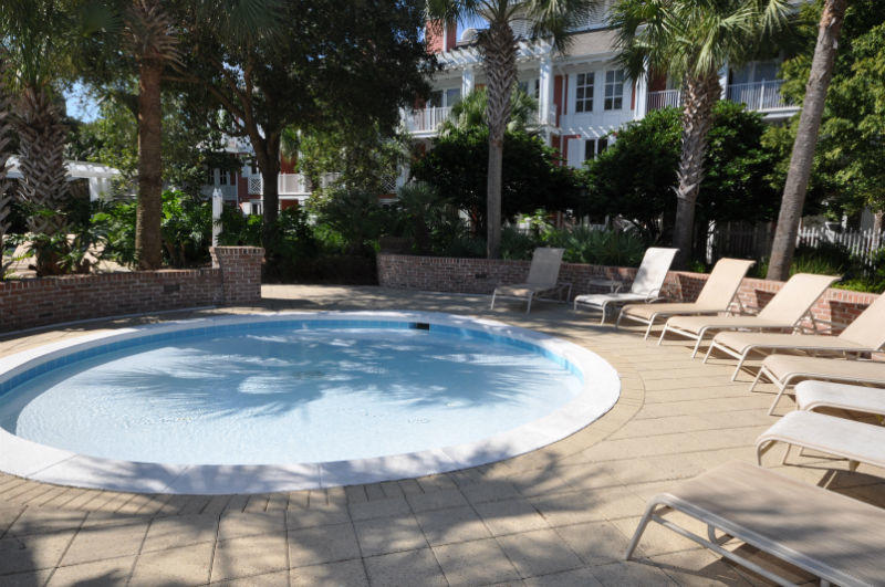 Pilot House - Residential