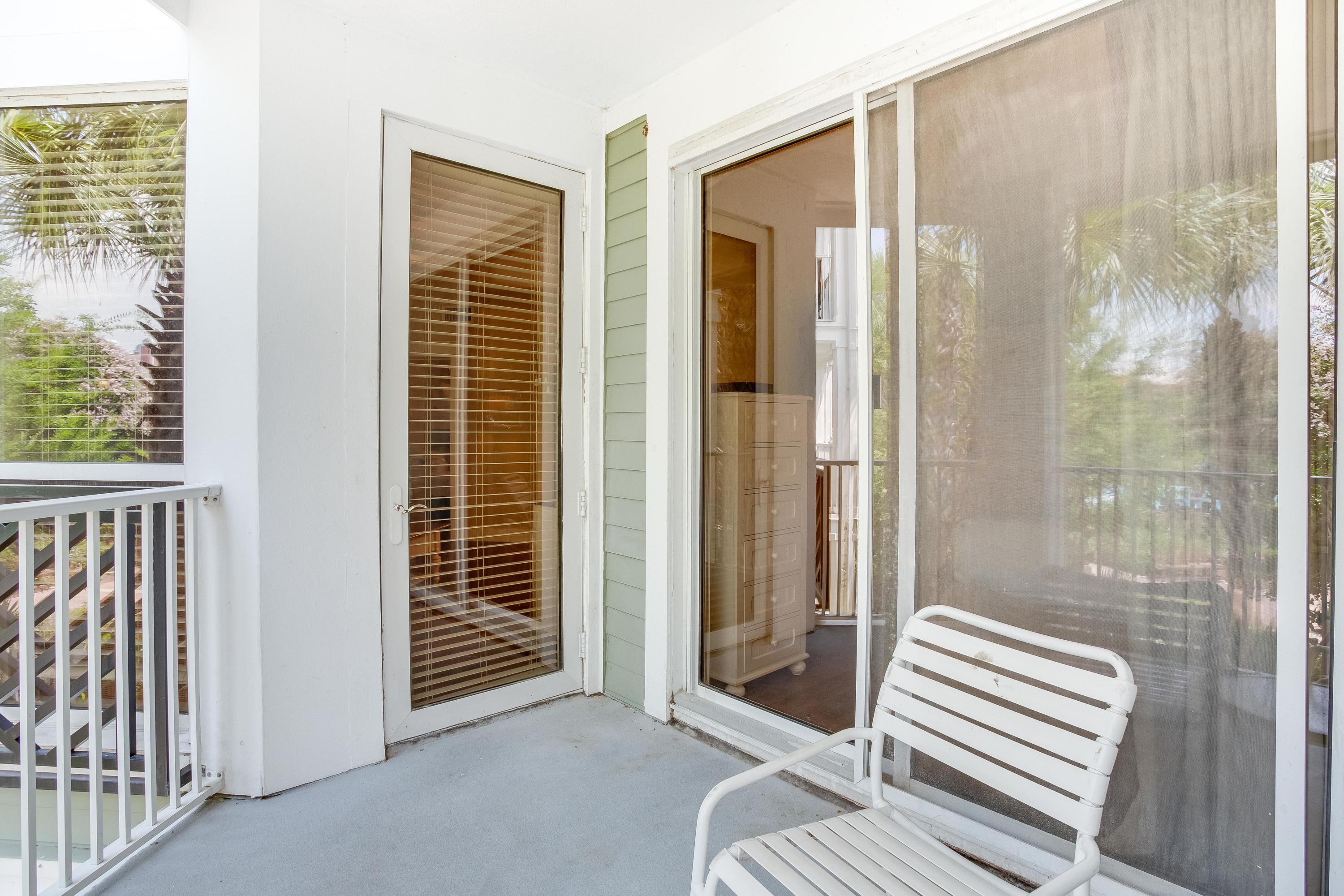 Pilot House - Residential