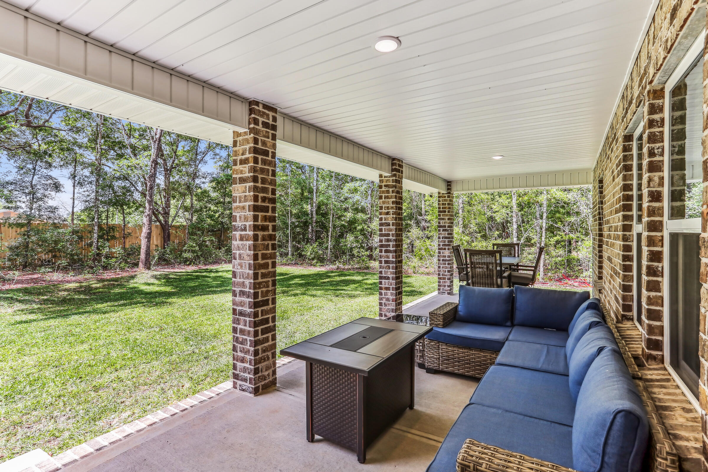 Doyle Hawkins Landing - Residential