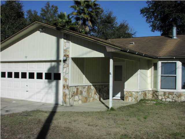 CHARMING HOME IN NICEVILLE! 3 BEDROOMS, 2 BATHS, AND A LARGE FENCED YARD. PETS WILL BE CONSIDERED WITH OWNER APPROVAL AND A $250 NON-REFUNDABLE PET FEE. SMOKING IS UNAUTHORIZED.