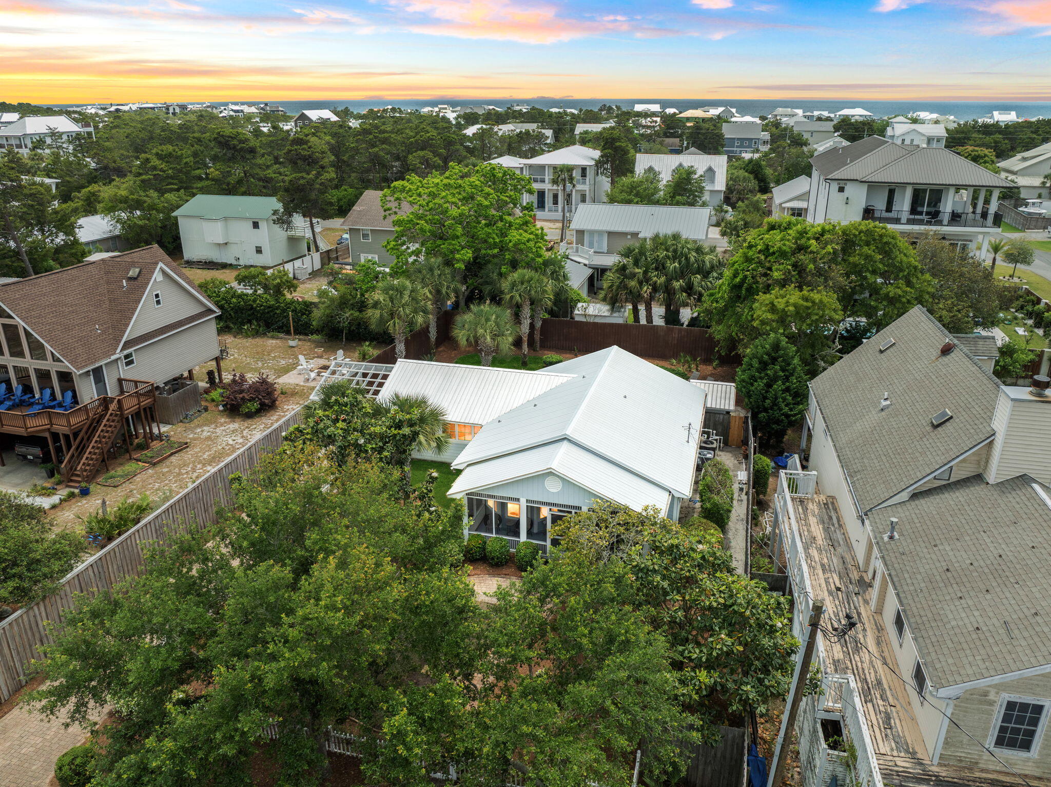 GULFVIEW HEIGHTS 1ST ADDN - Residential