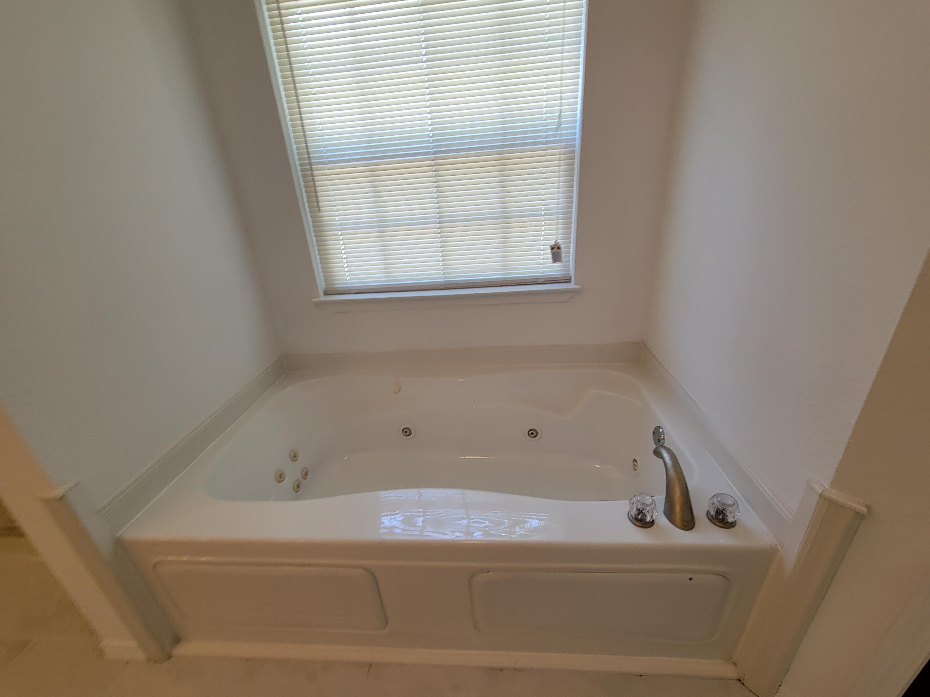 OAKWOOD LAKES ESTATES Unit 7 of Oakwood Hills - Residential