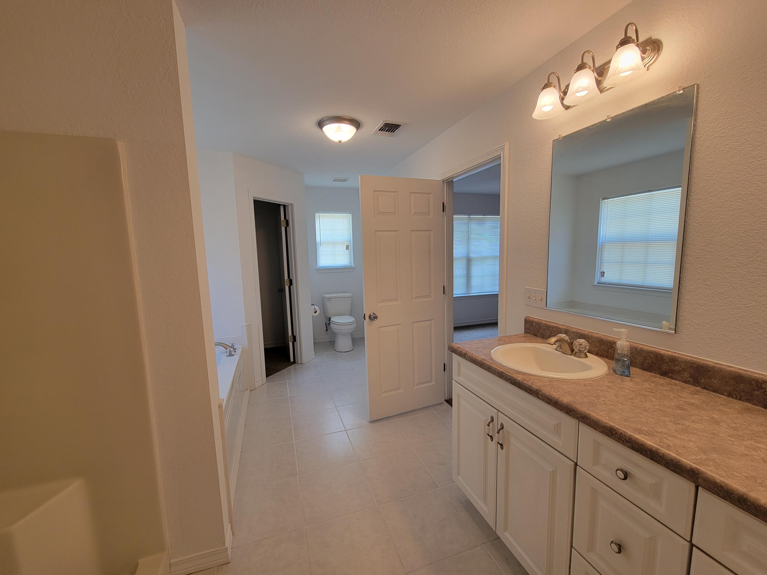 OAKWOOD LAKES ESTATES Unit 7 of Oakwood Hills - Residential