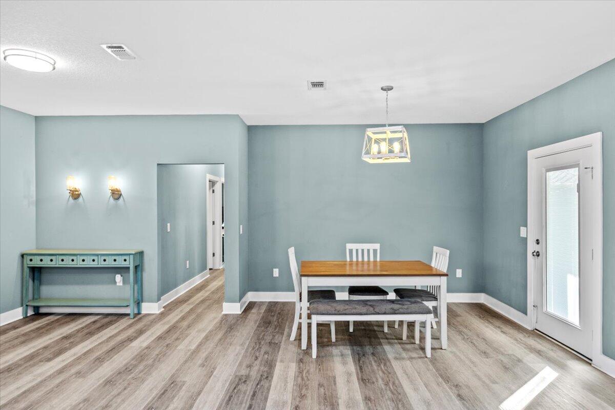 HOLLEY BY THE SEA - Residential