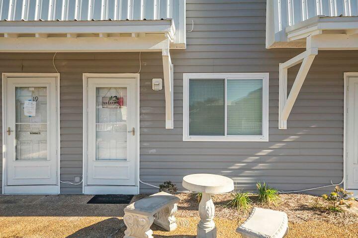 MISTY HARBOR - Residential