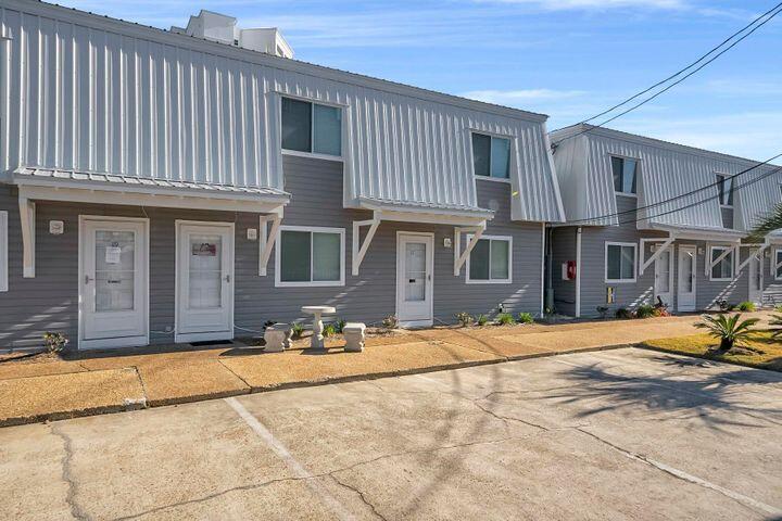 MISTY HARBOR - Residential