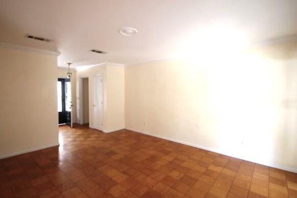 VILLA RUSS PARK S/D - Residential