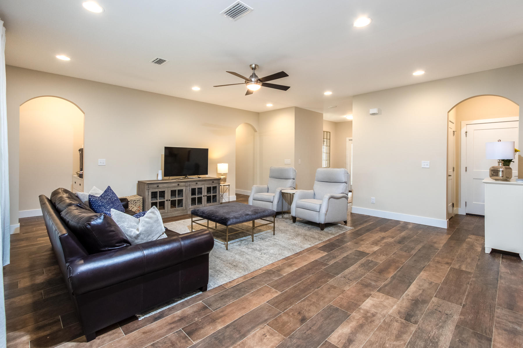 FOREST PARK - Residential