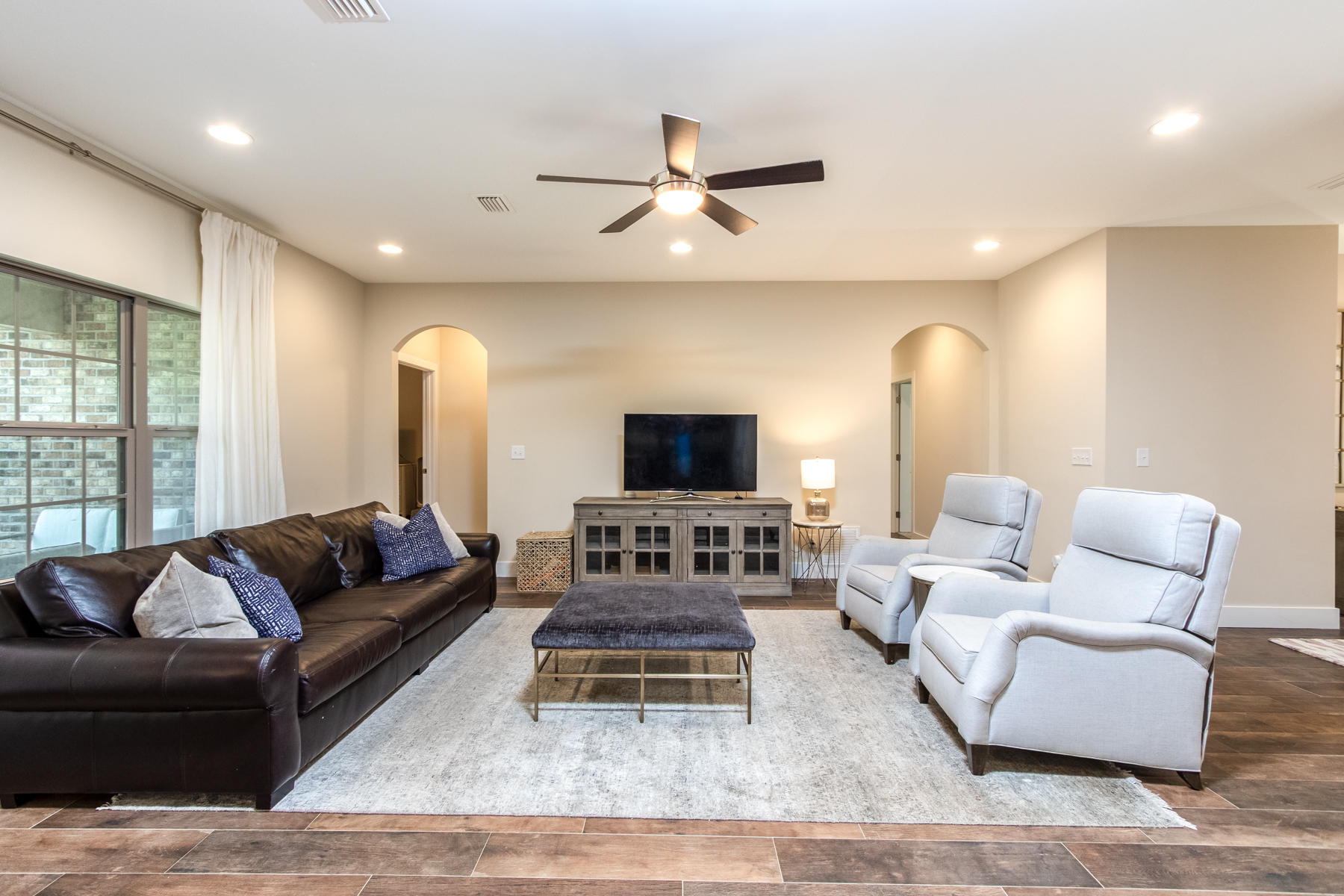 FOREST PARK - Residential