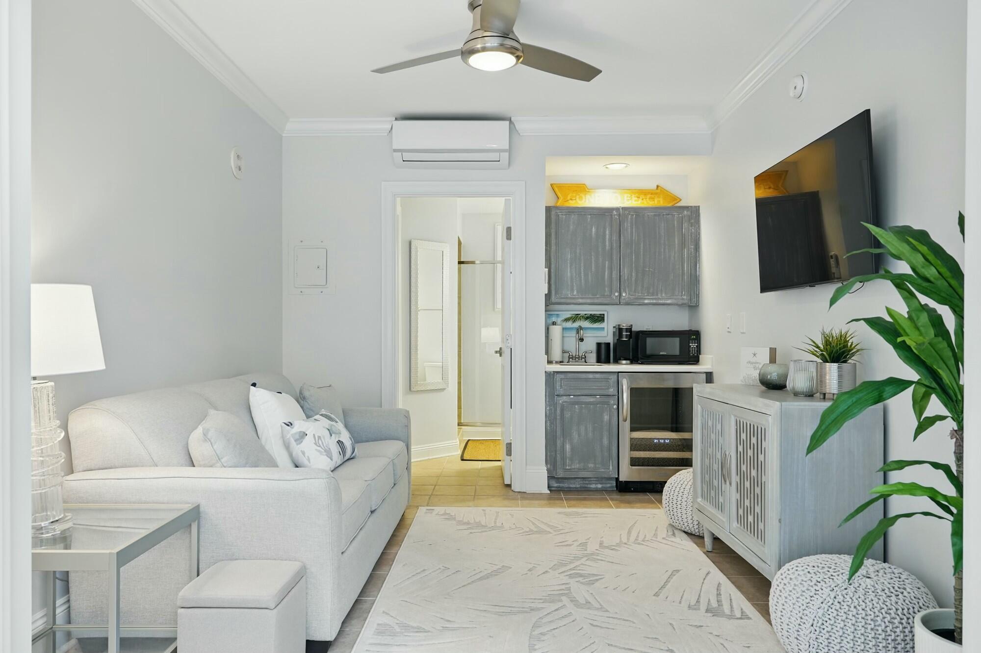 ONE BEACH CLUB DRIVE - Residential
