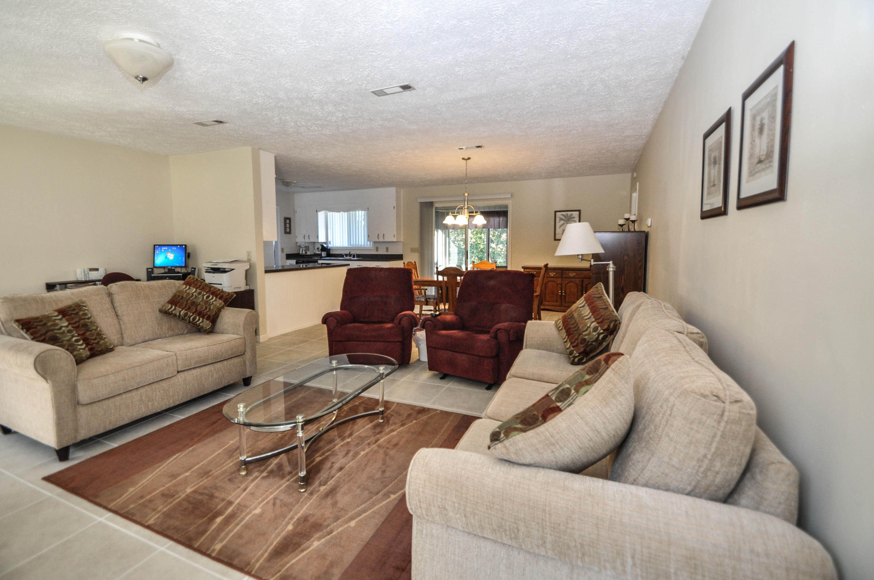 0802 - Holmes East - Residential