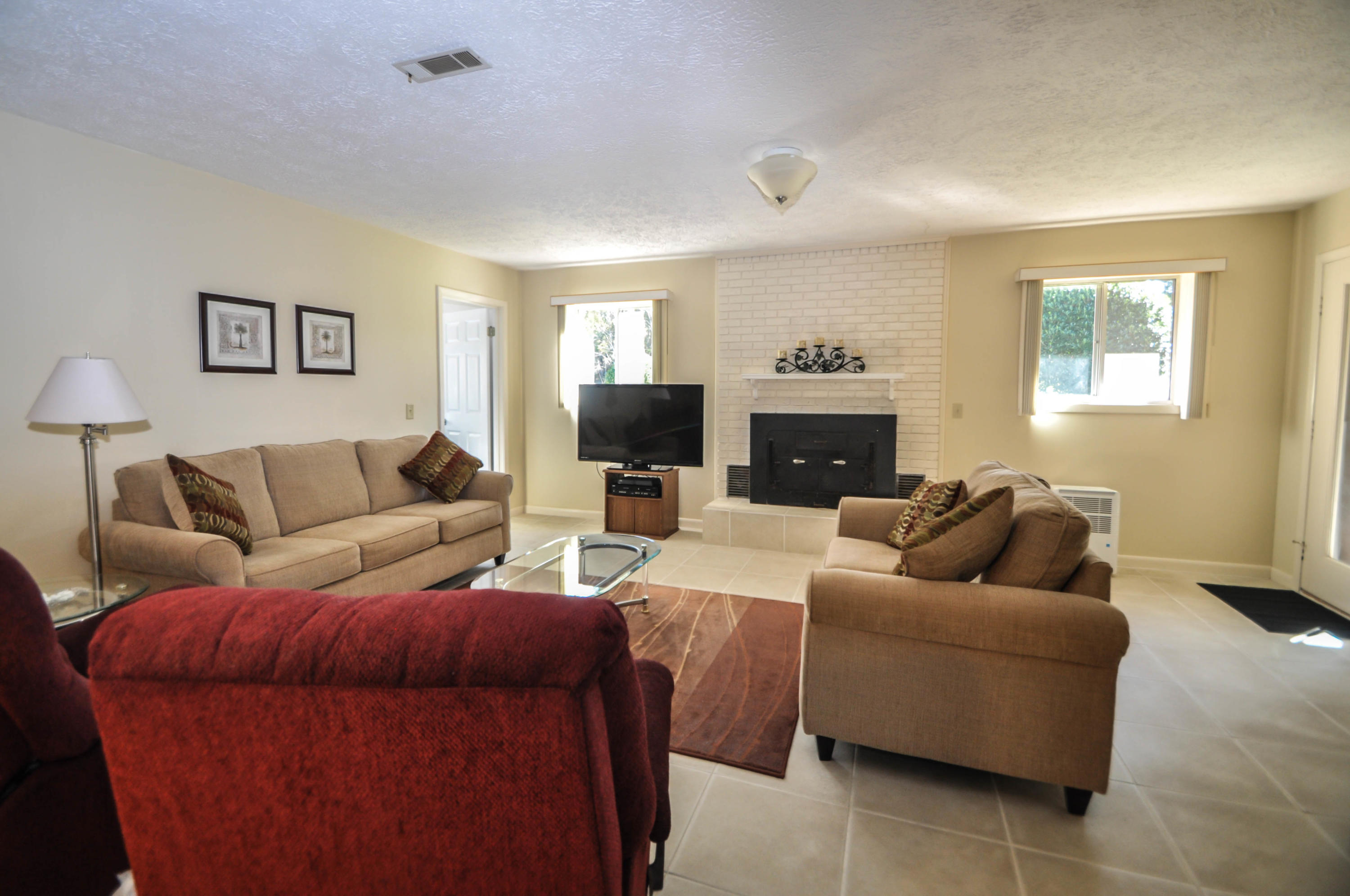 0802 - Holmes East - Residential