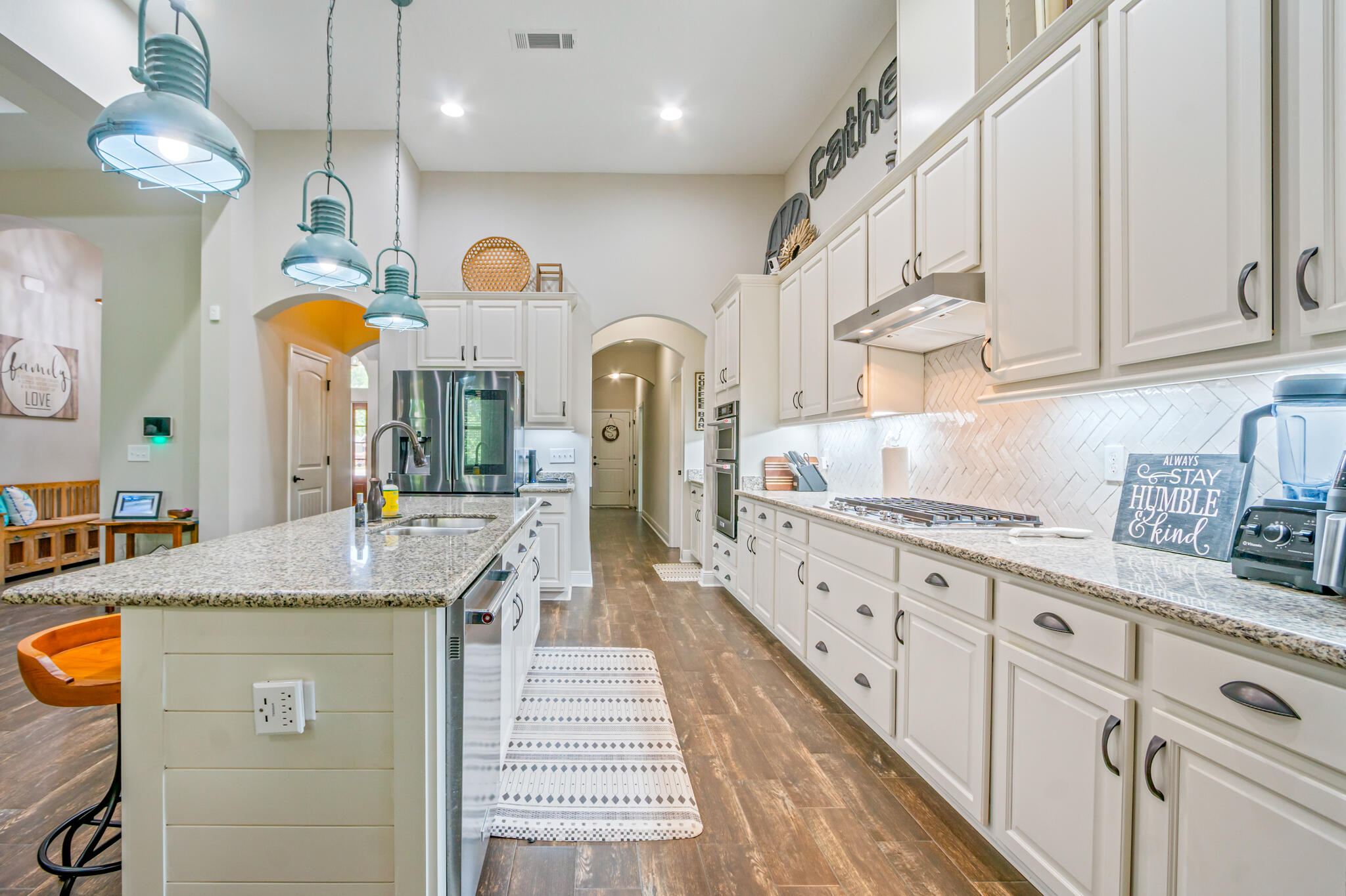 HAMMOCK BAY - Residential