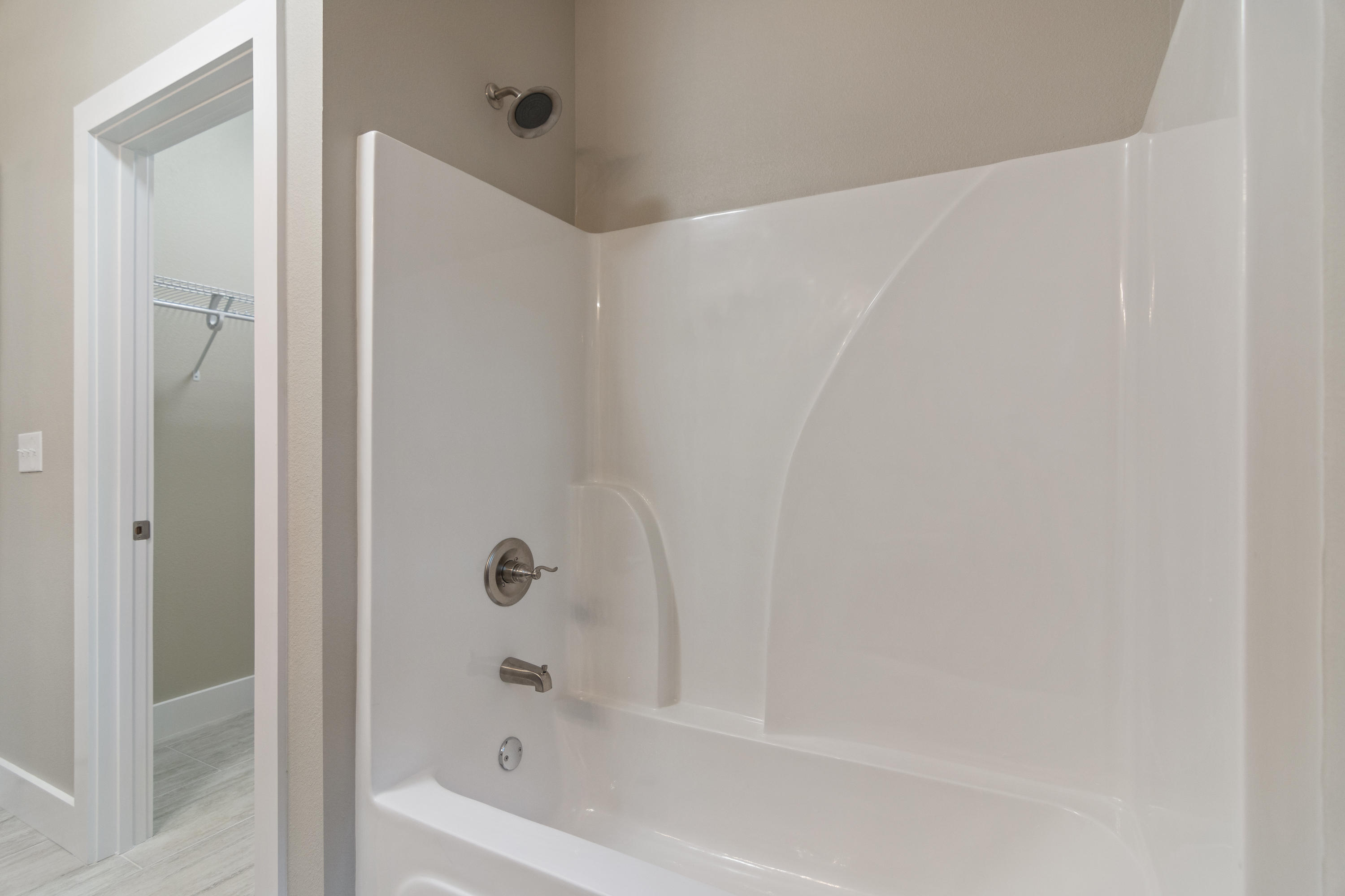 WINGARD ADDN TO CRESTVIEW - Residential