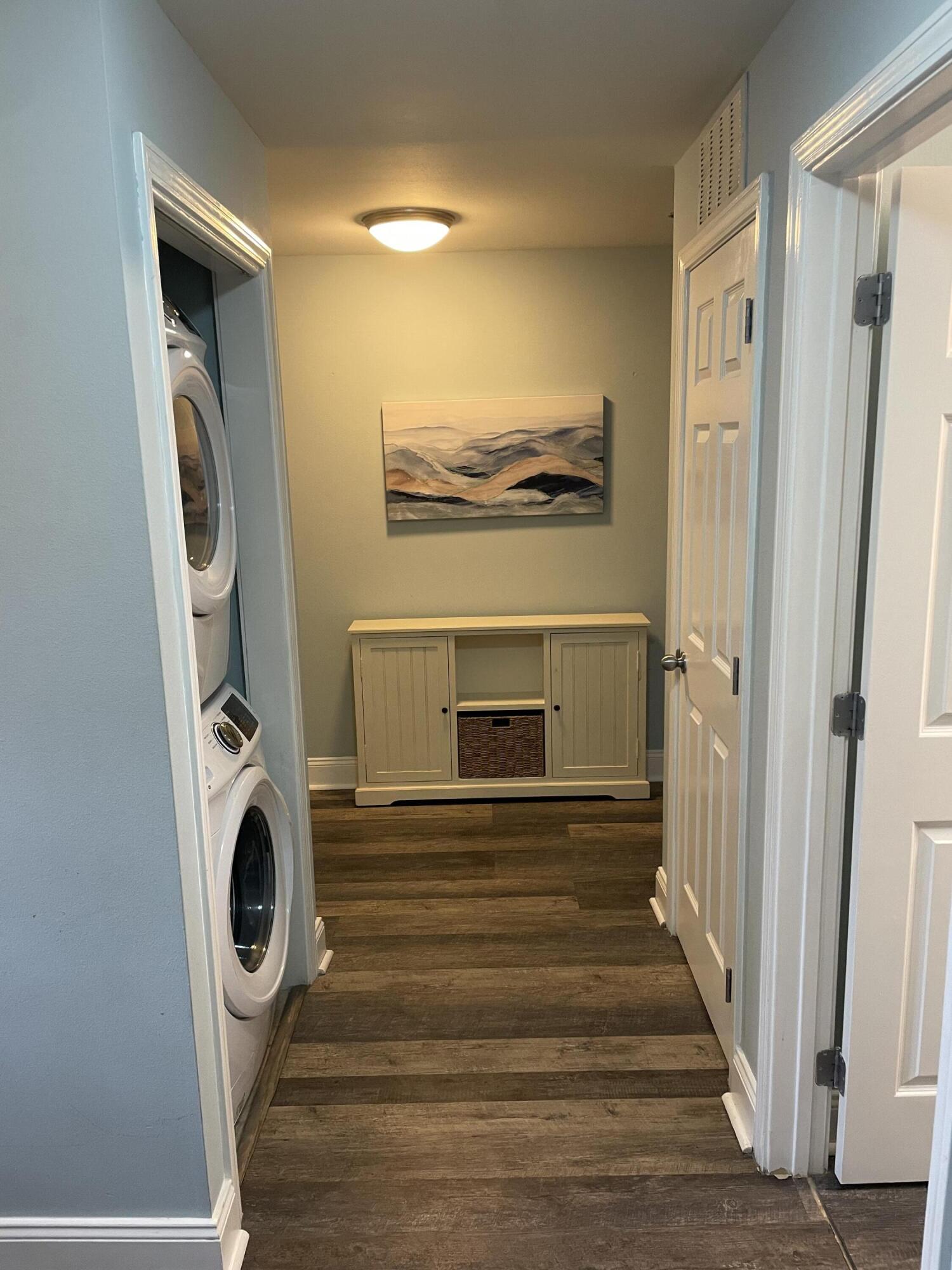 Laketown - Residential