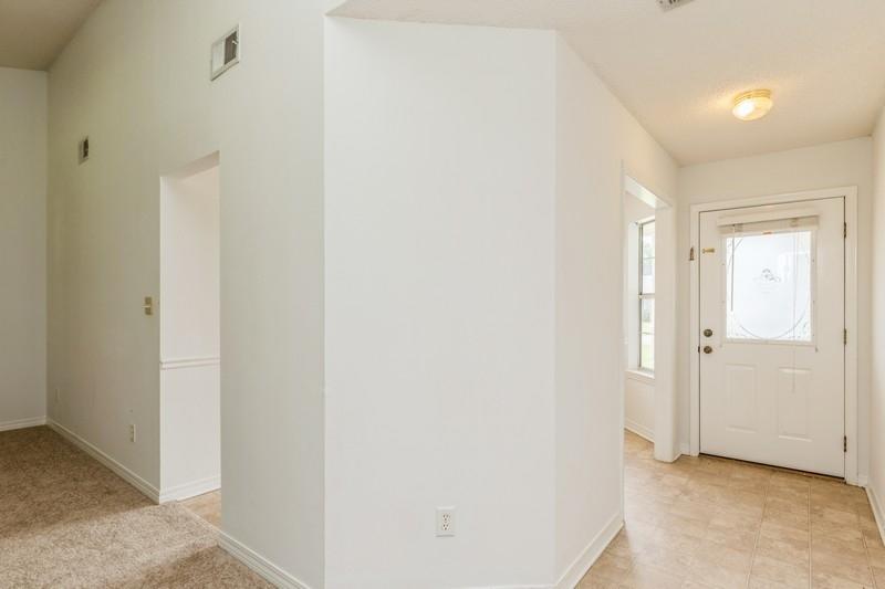 CARISTEN OAKS - Residential