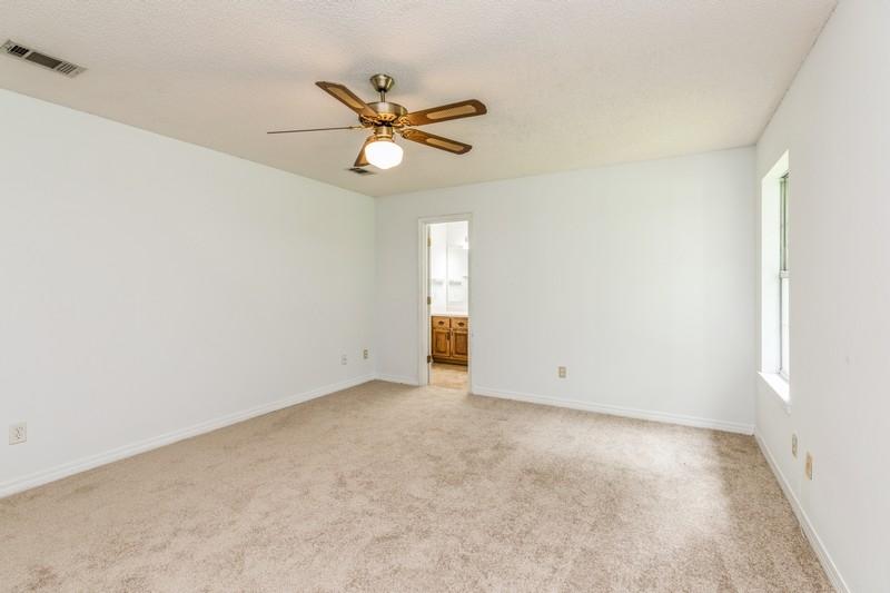 CARISTEN OAKS - Residential