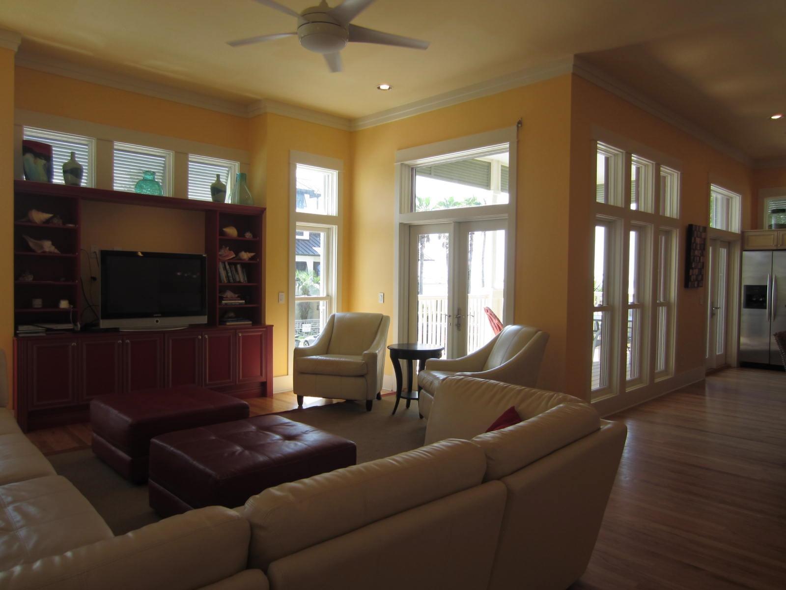 GRAYTON BEACH FRONT - Residential