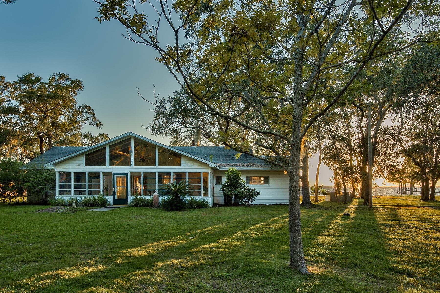 BAY GROVE - Residential